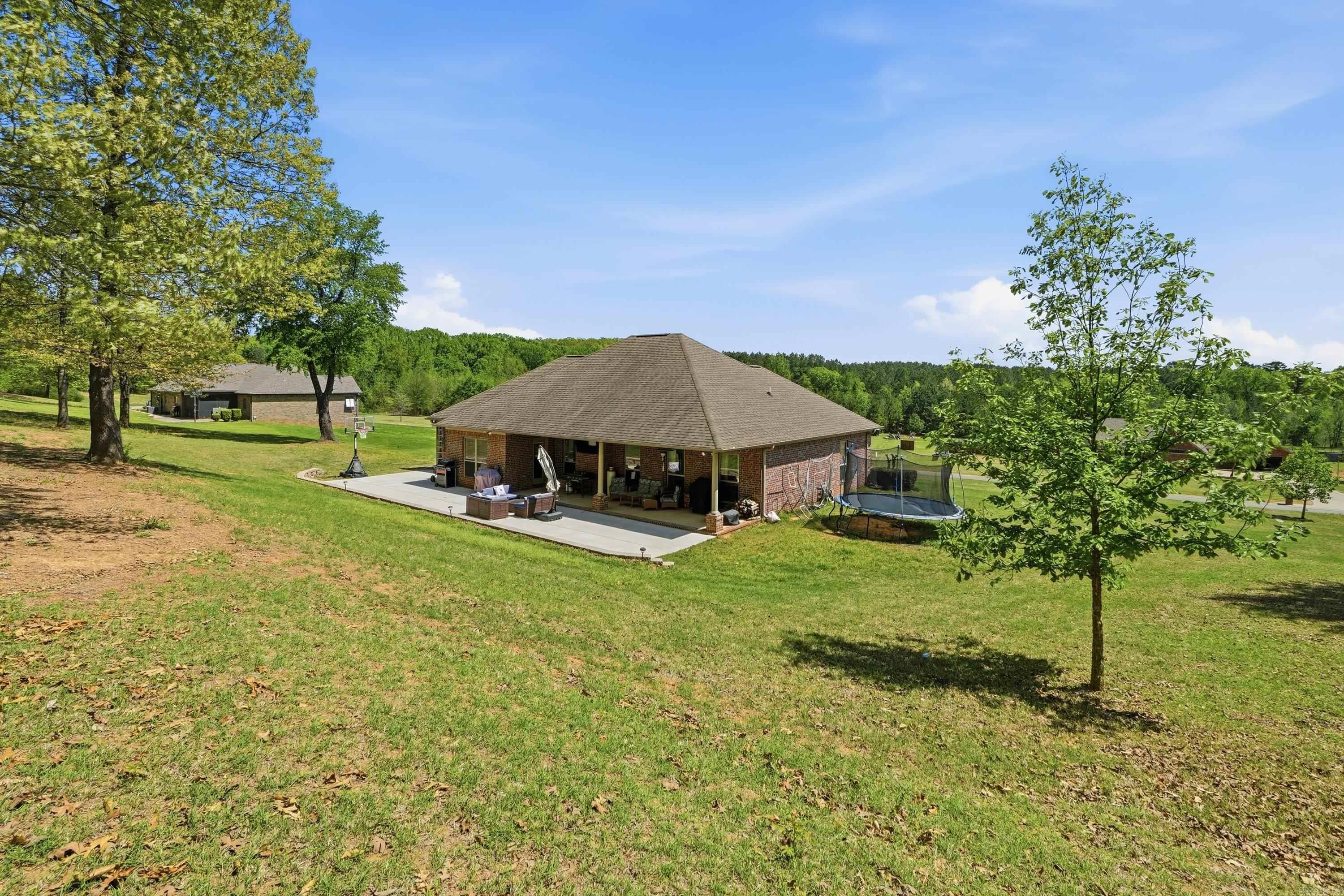 23 SABLEWOOD Drive