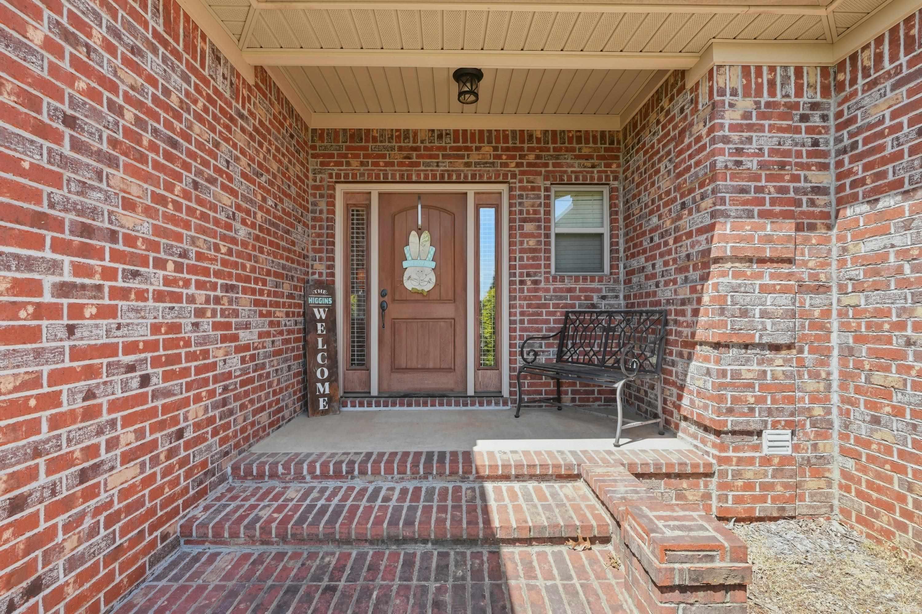 23 SABLEWOOD Drive