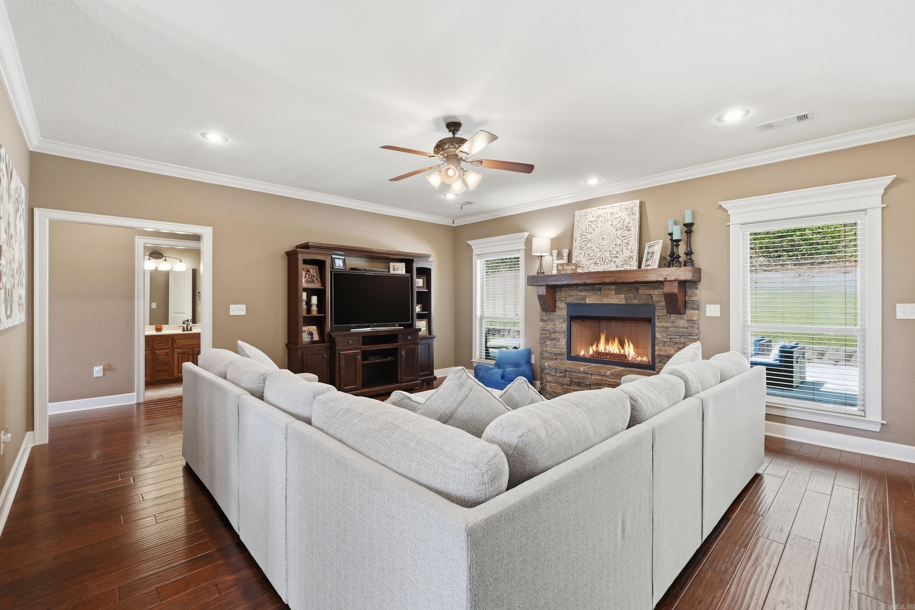 23 SABLEWOOD Drive