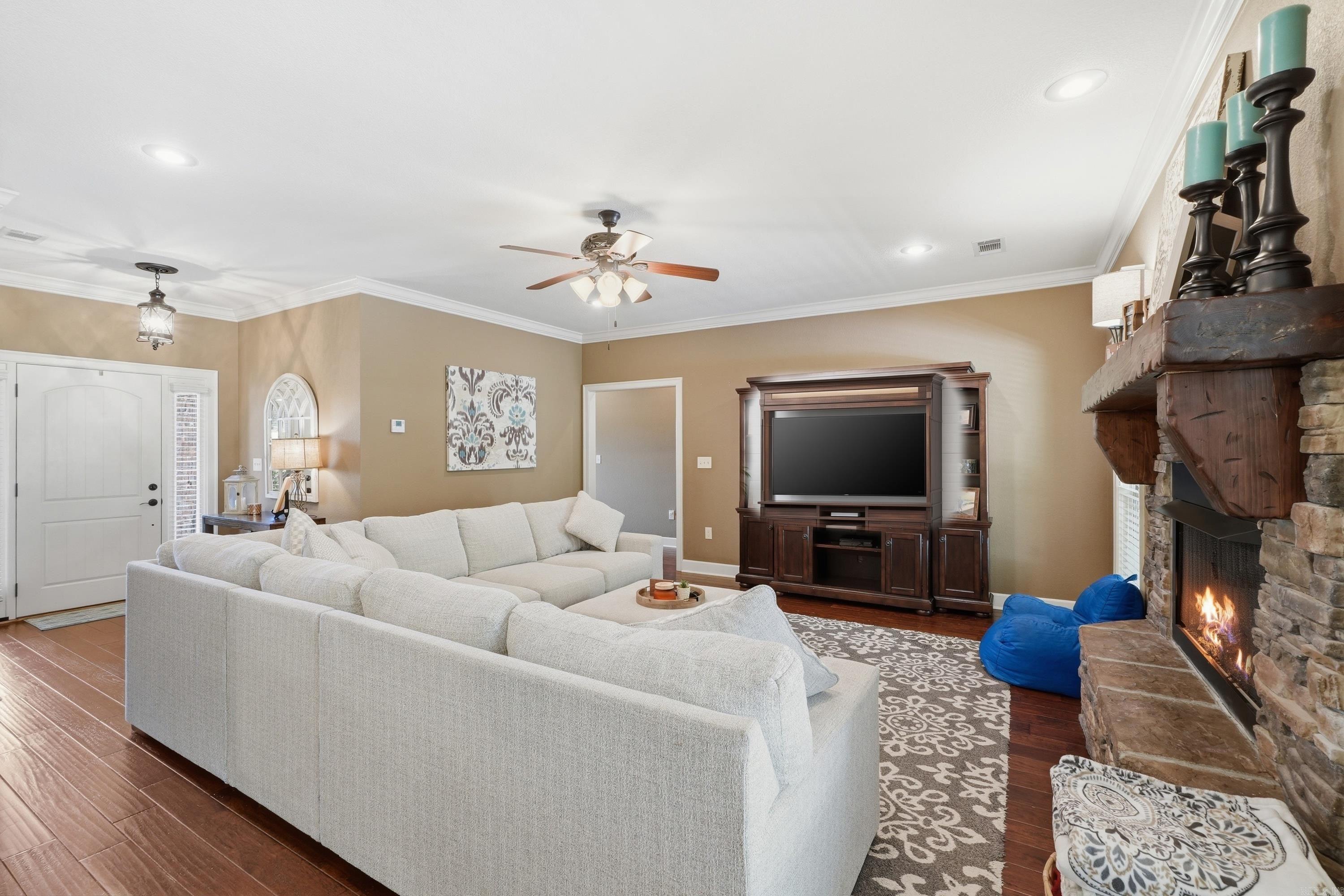 23 SABLEWOOD Drive
