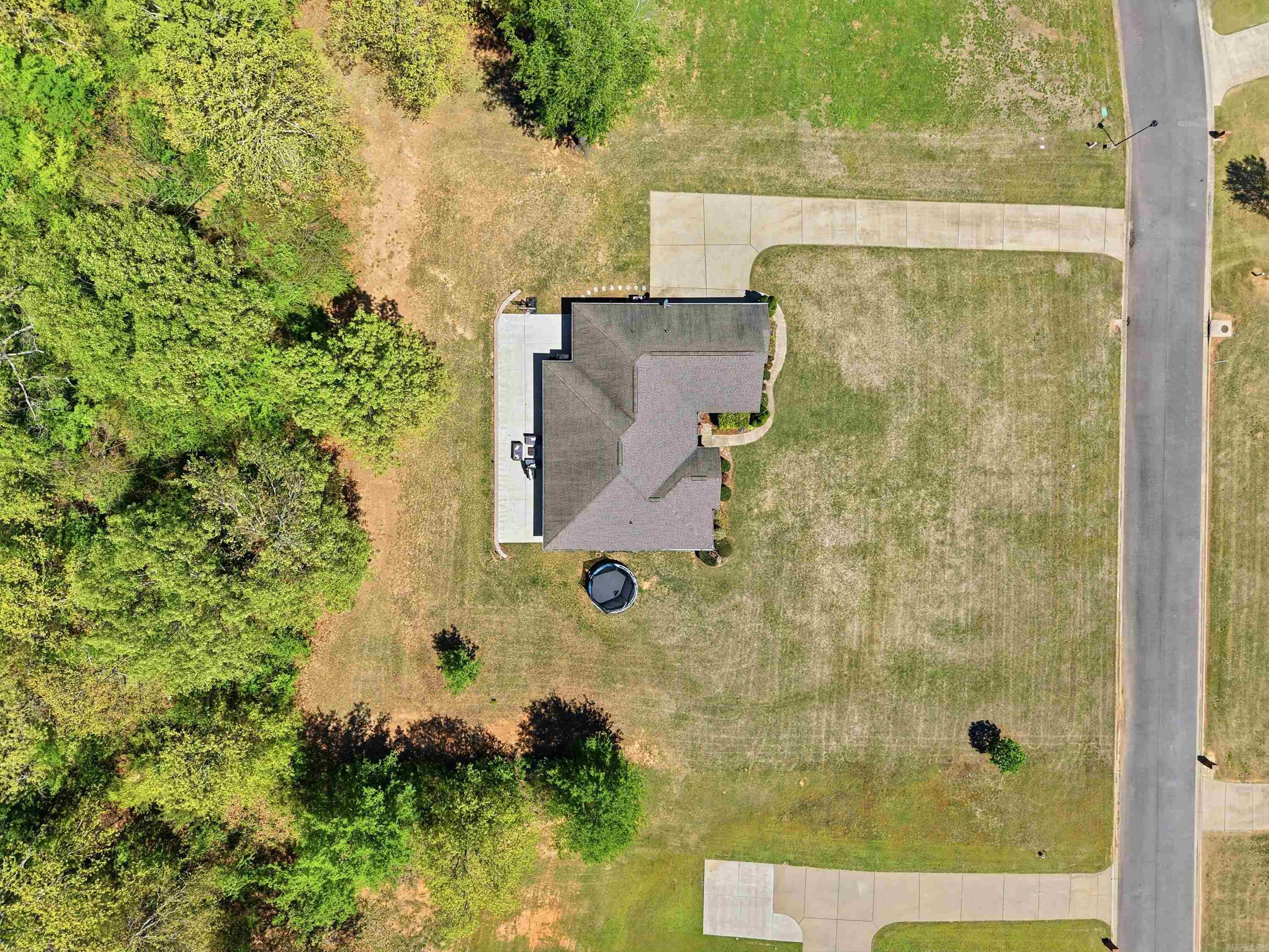 23 SABLEWOOD Drive