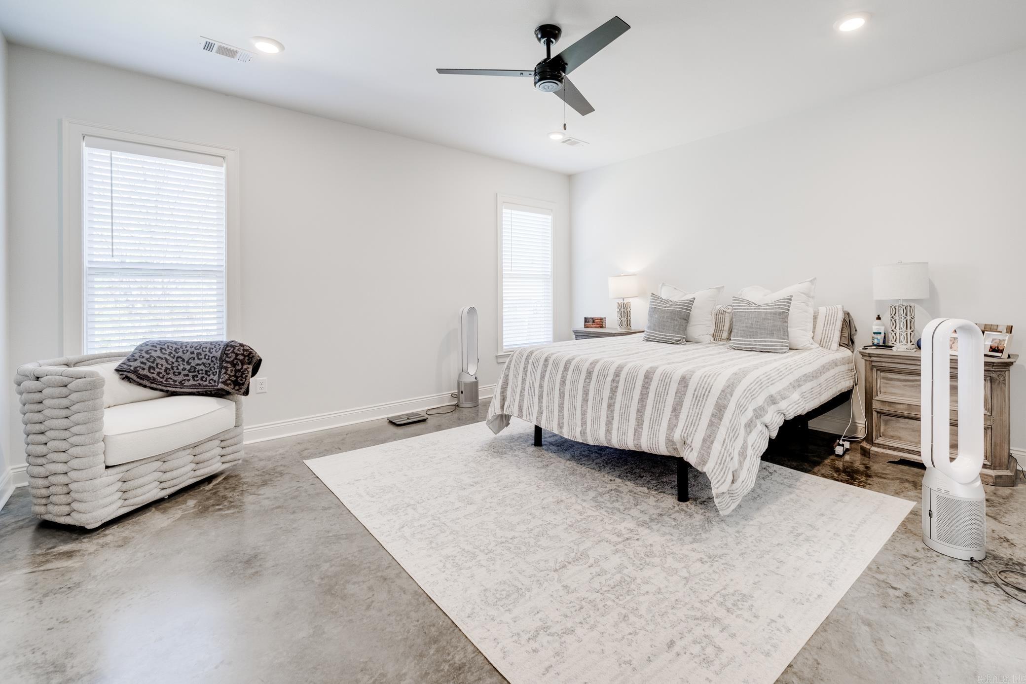 2498 Lilac Drive