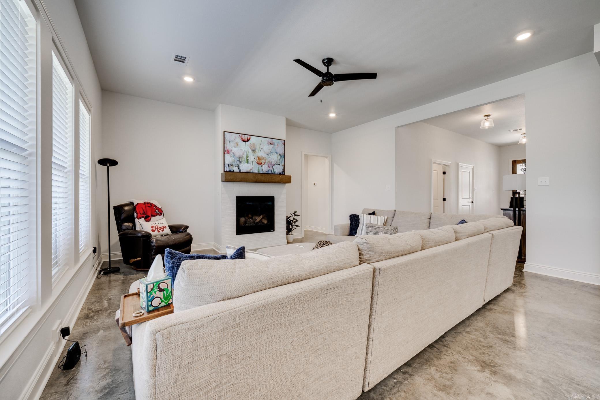 2498 Lilac Drive