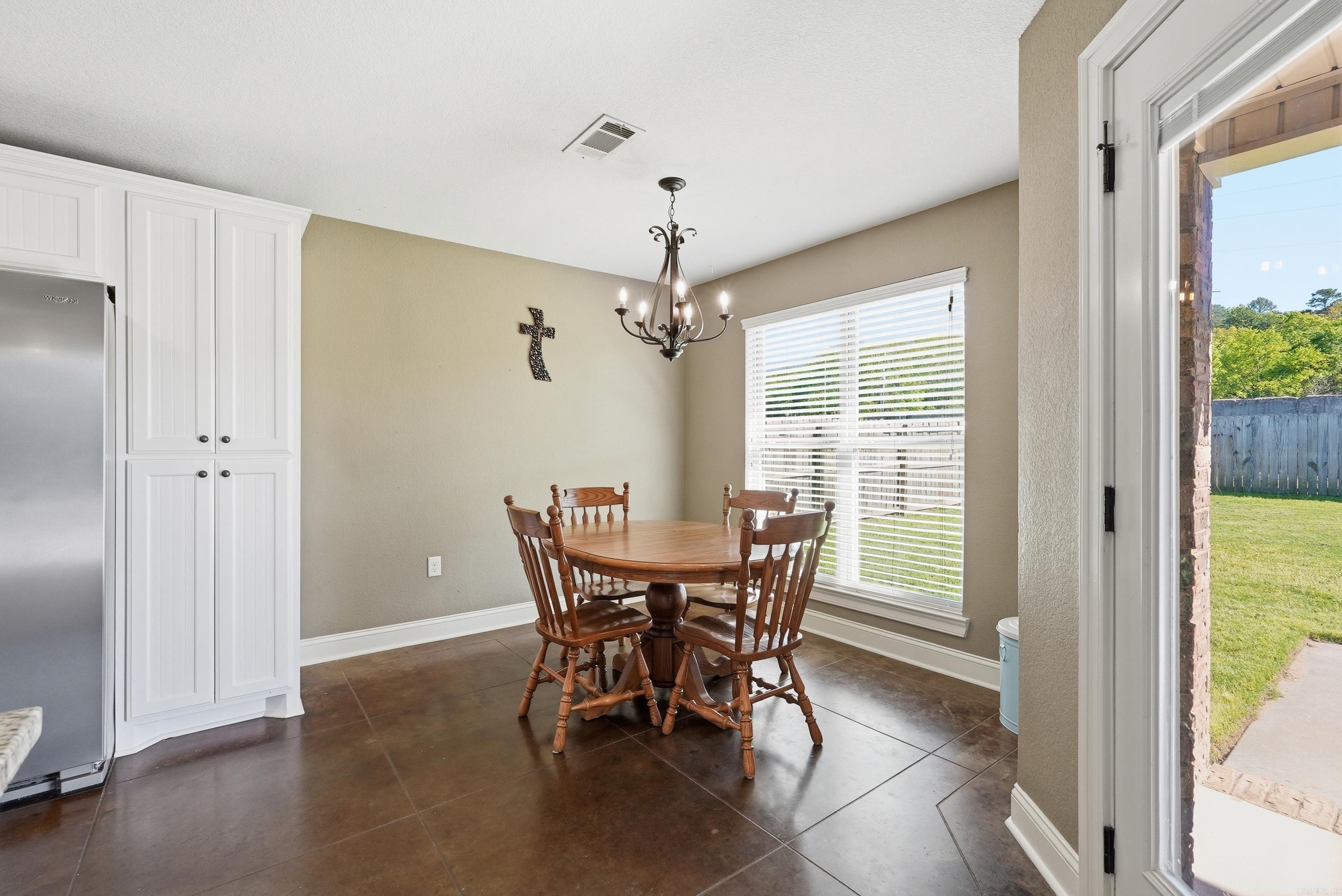 2107 Morning Glory Lane