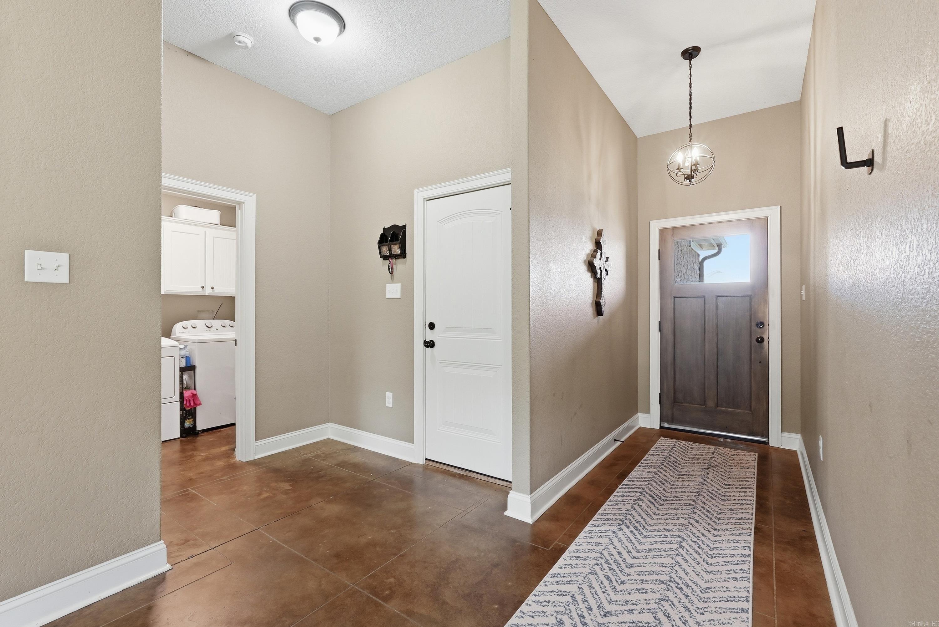 2107 Morning Glory Lane