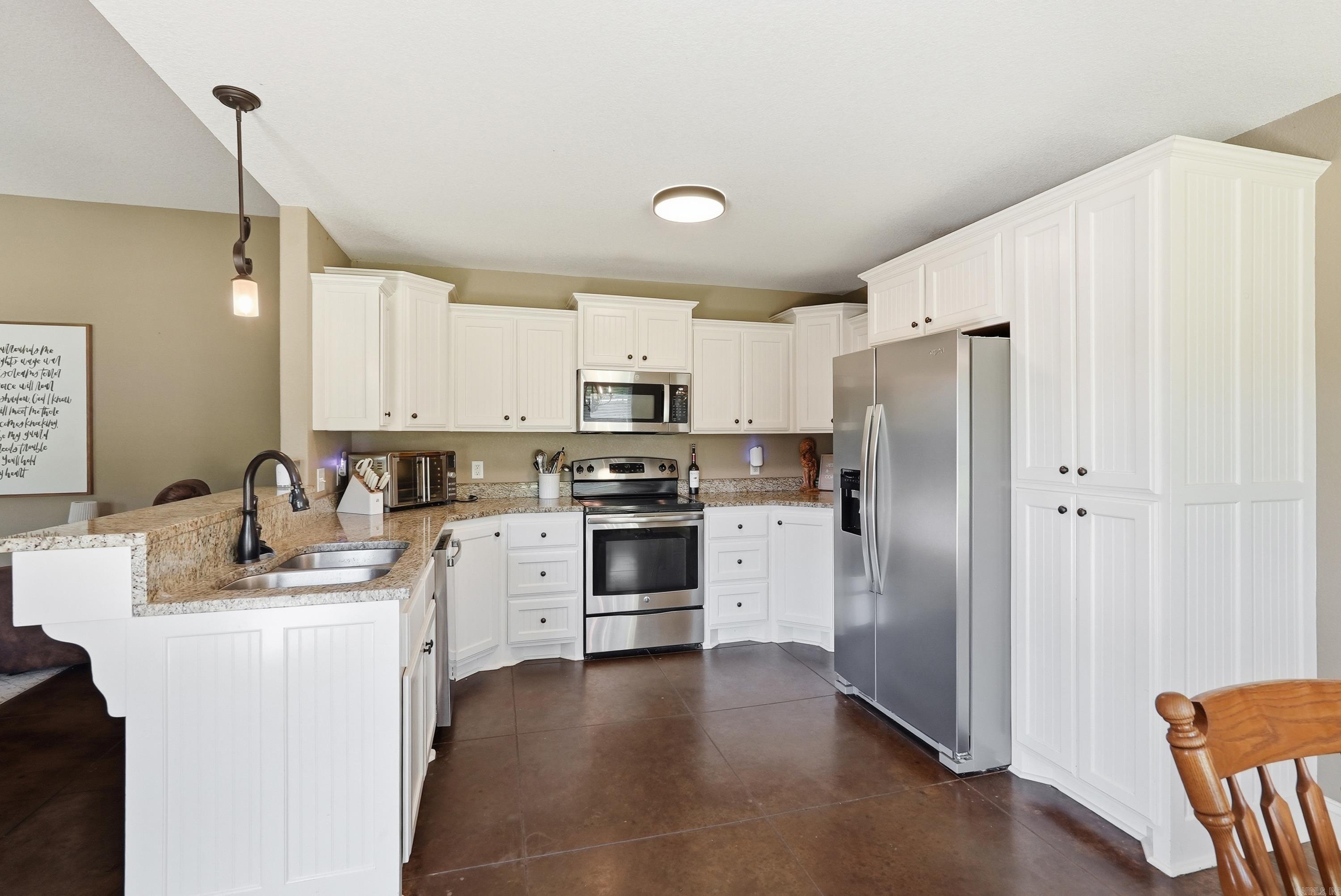 2107 Morning Glory Lane