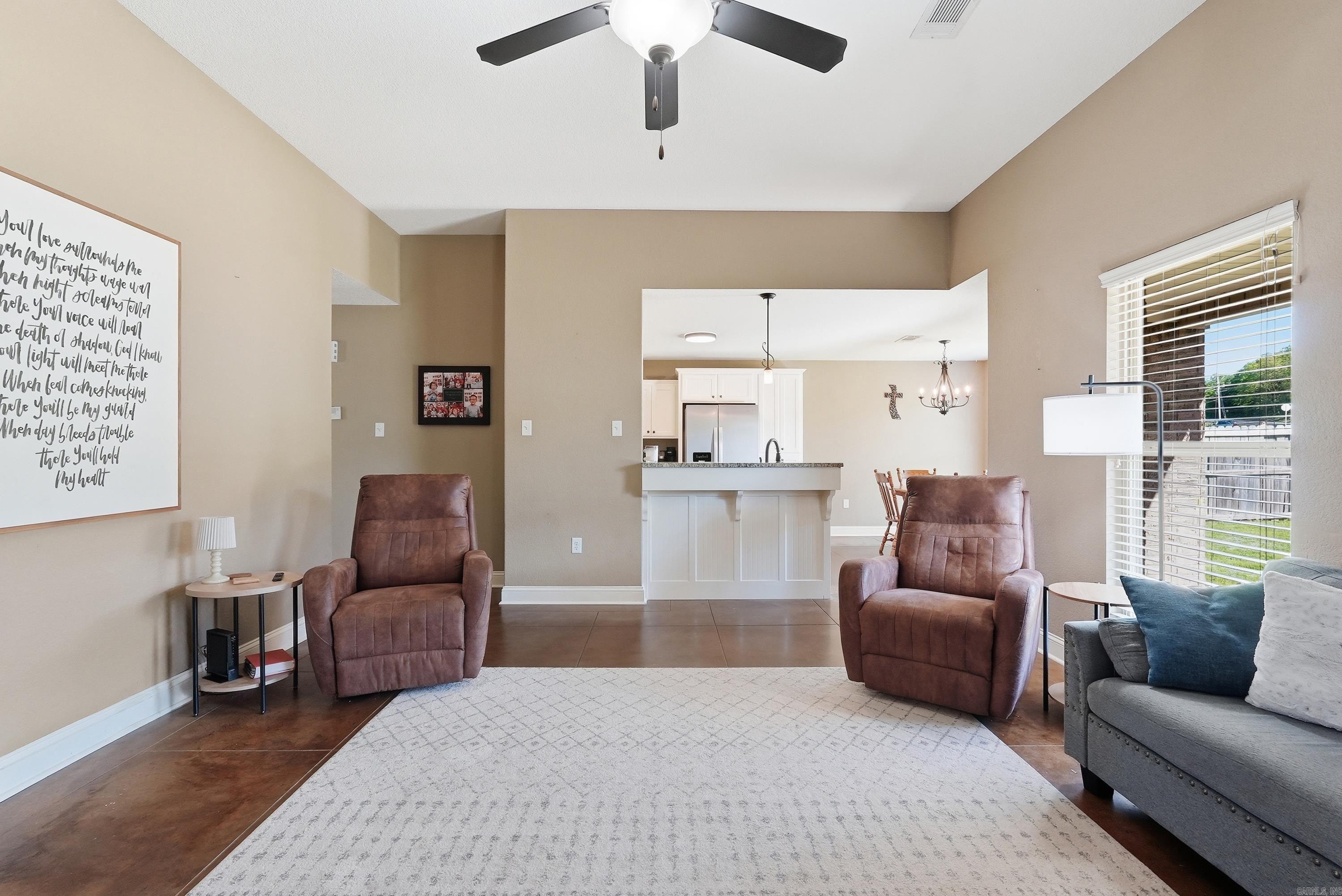 2107 Morning Glory Lane