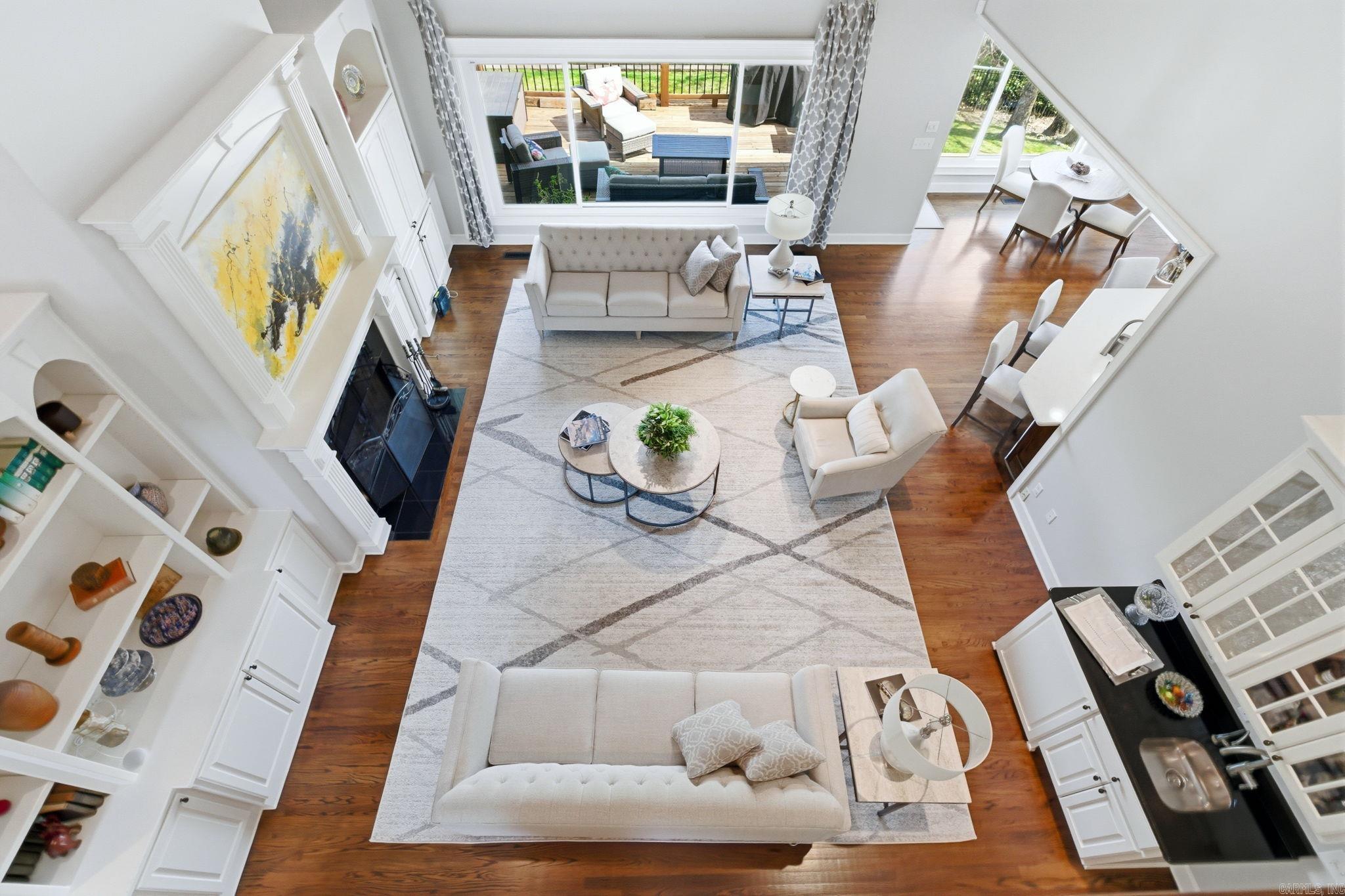 7 Chambord Lane