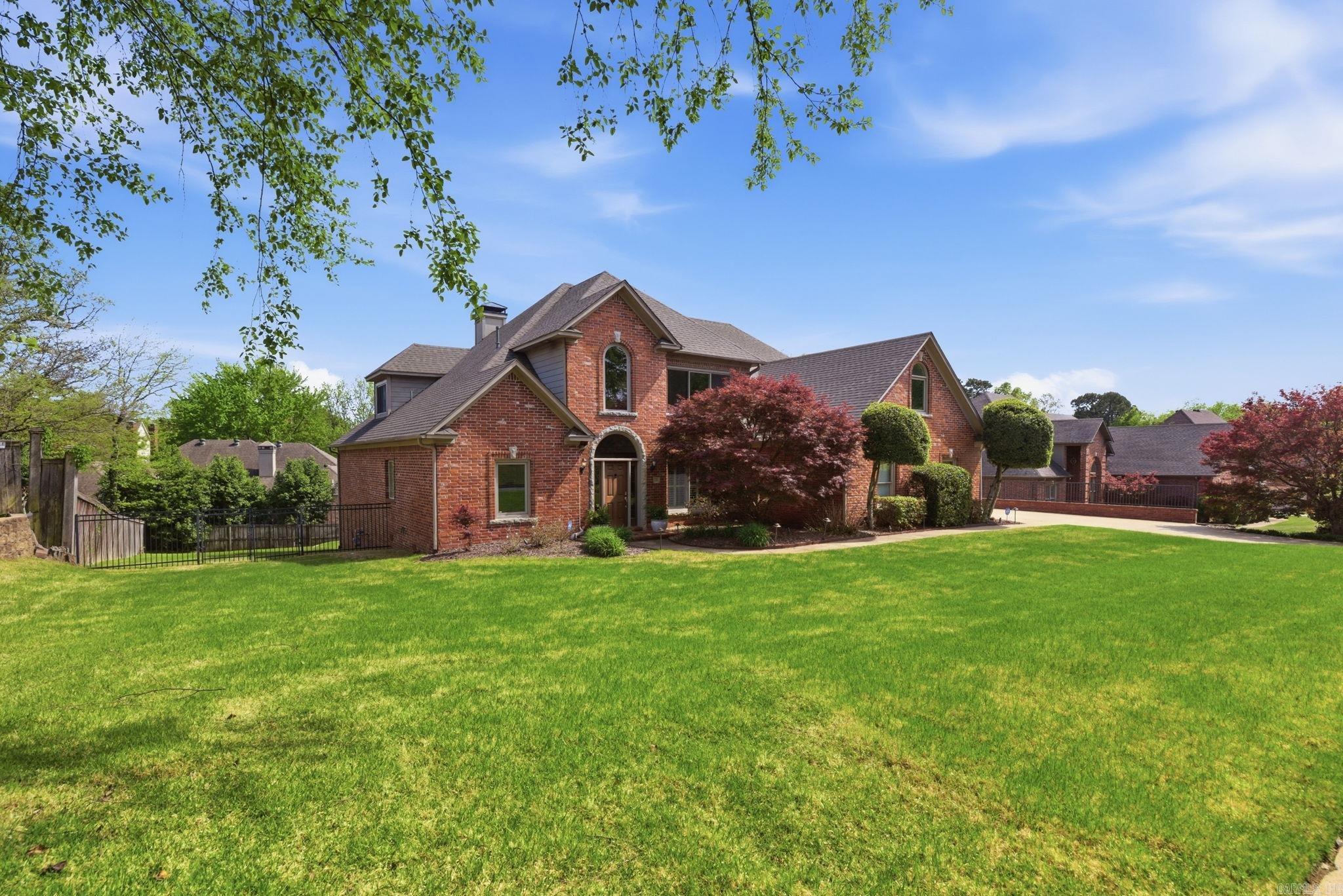 7 Chambord Lane