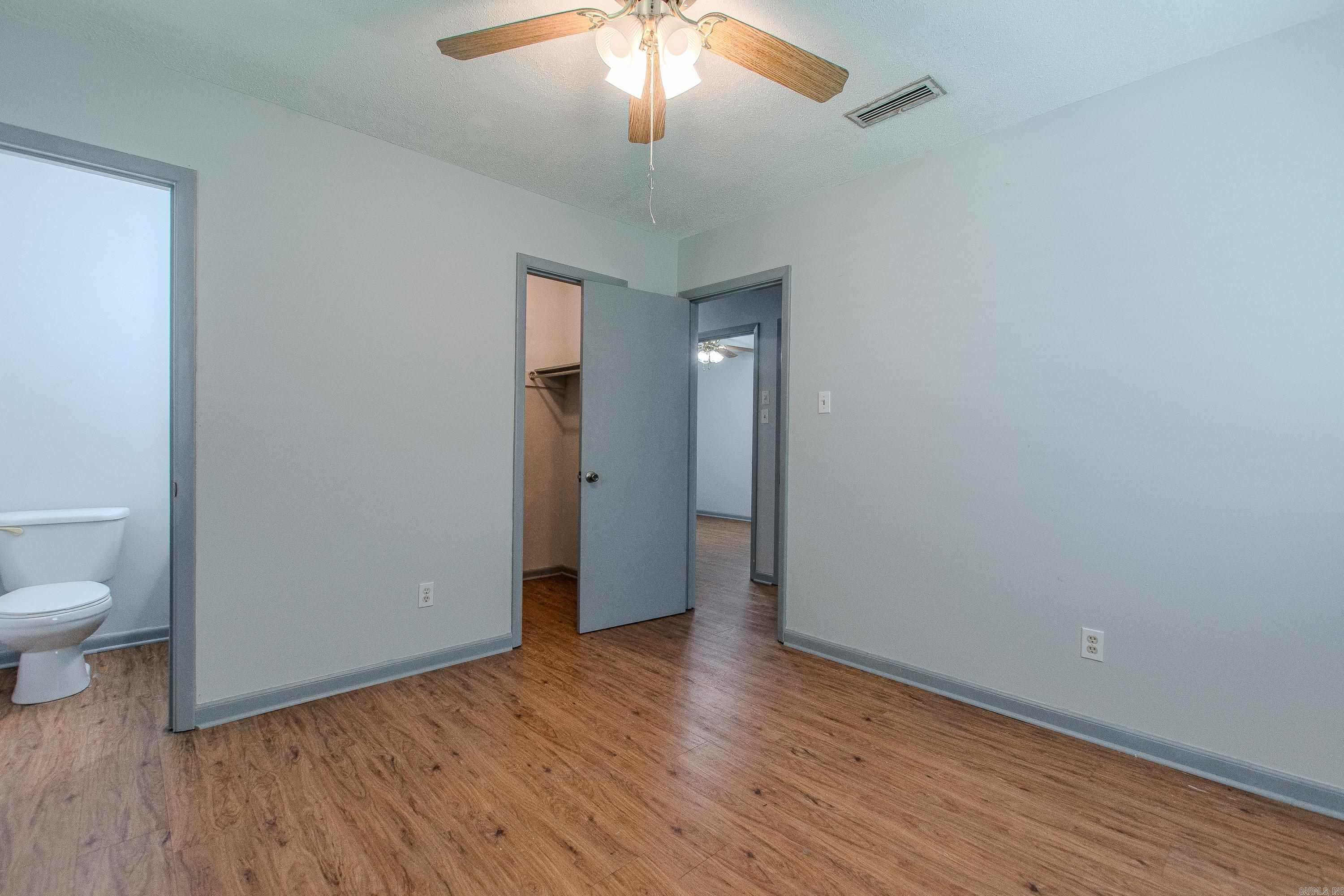 2616 Meadow Lane