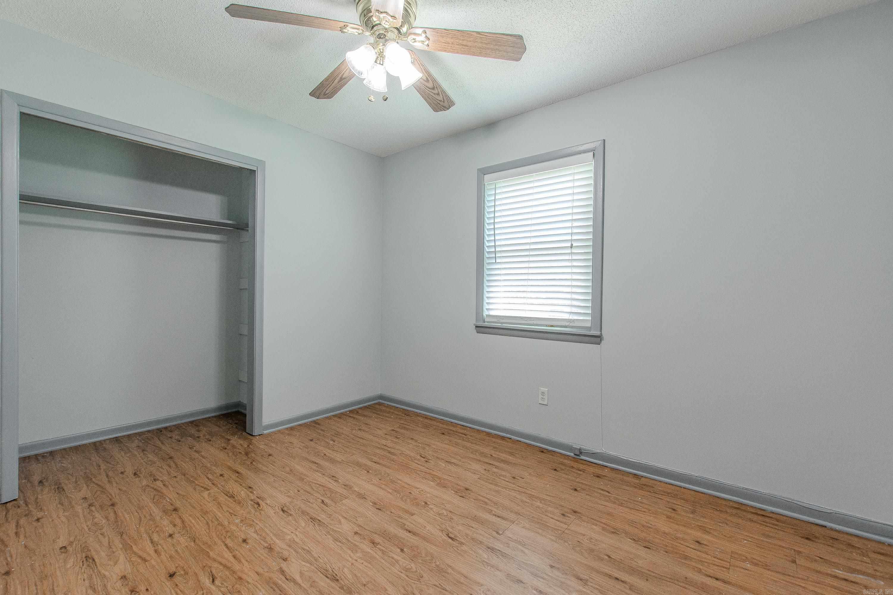 2616 Meadow Lane