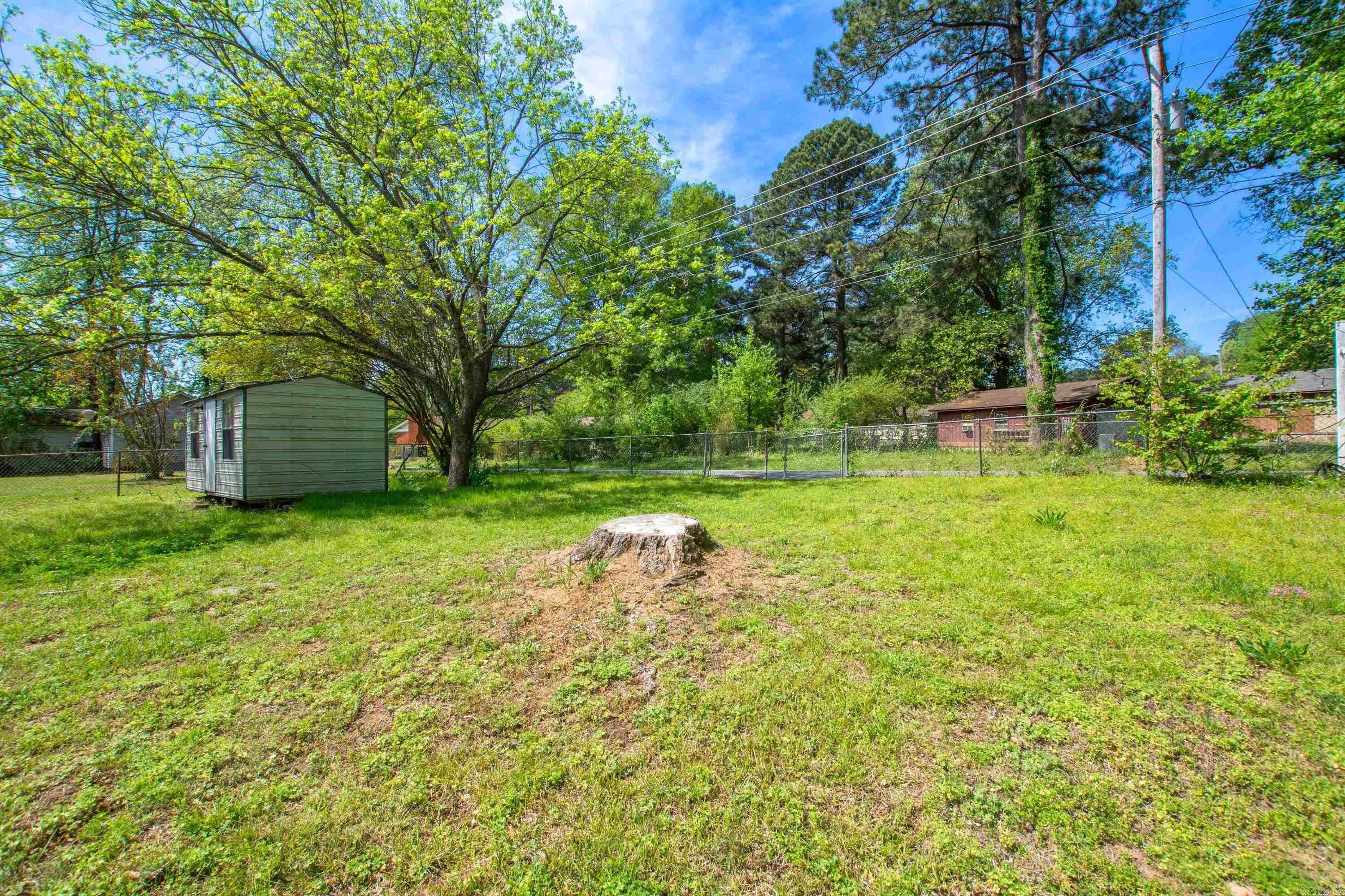 2616 Meadow Lane