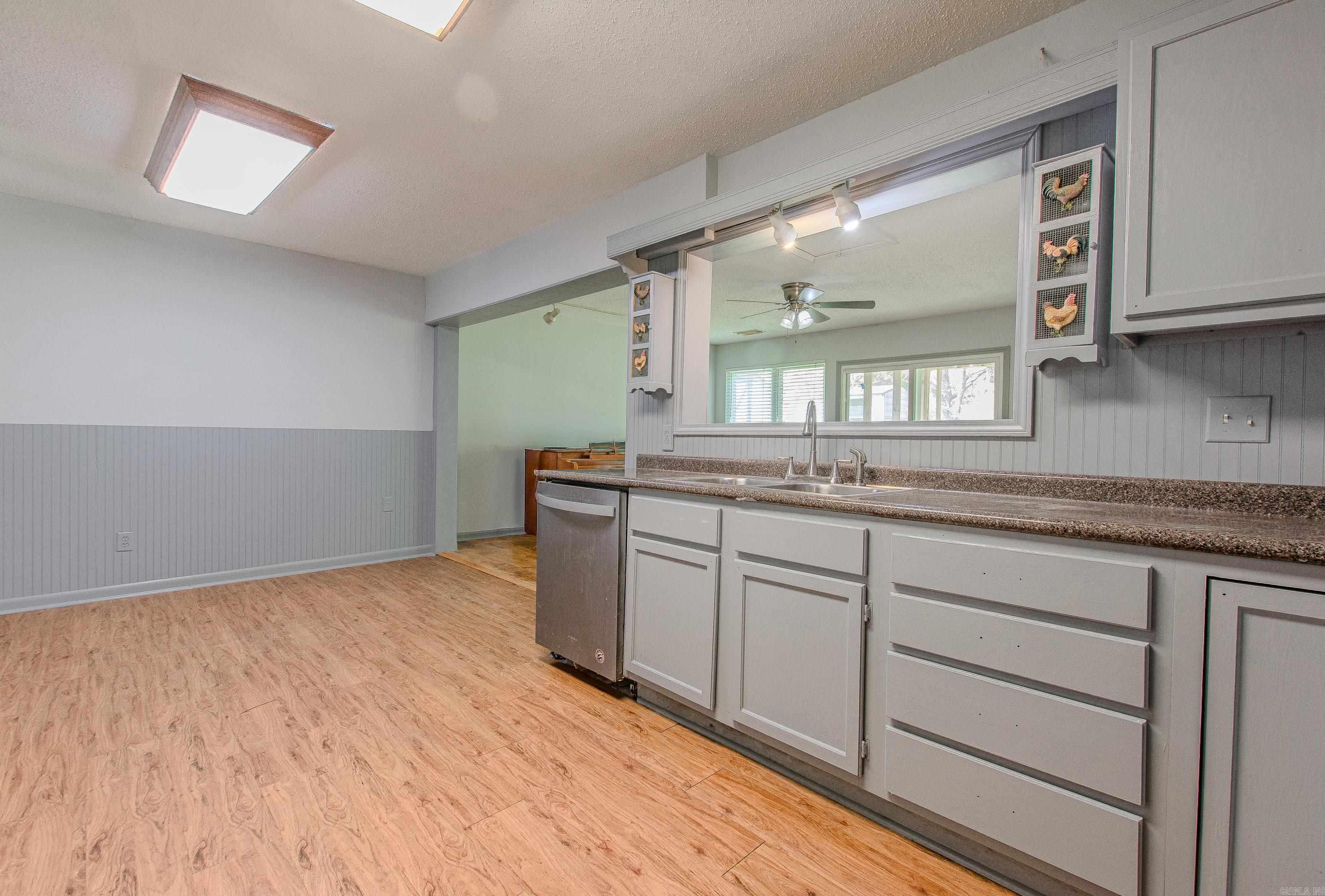 2616 Meadow Lane