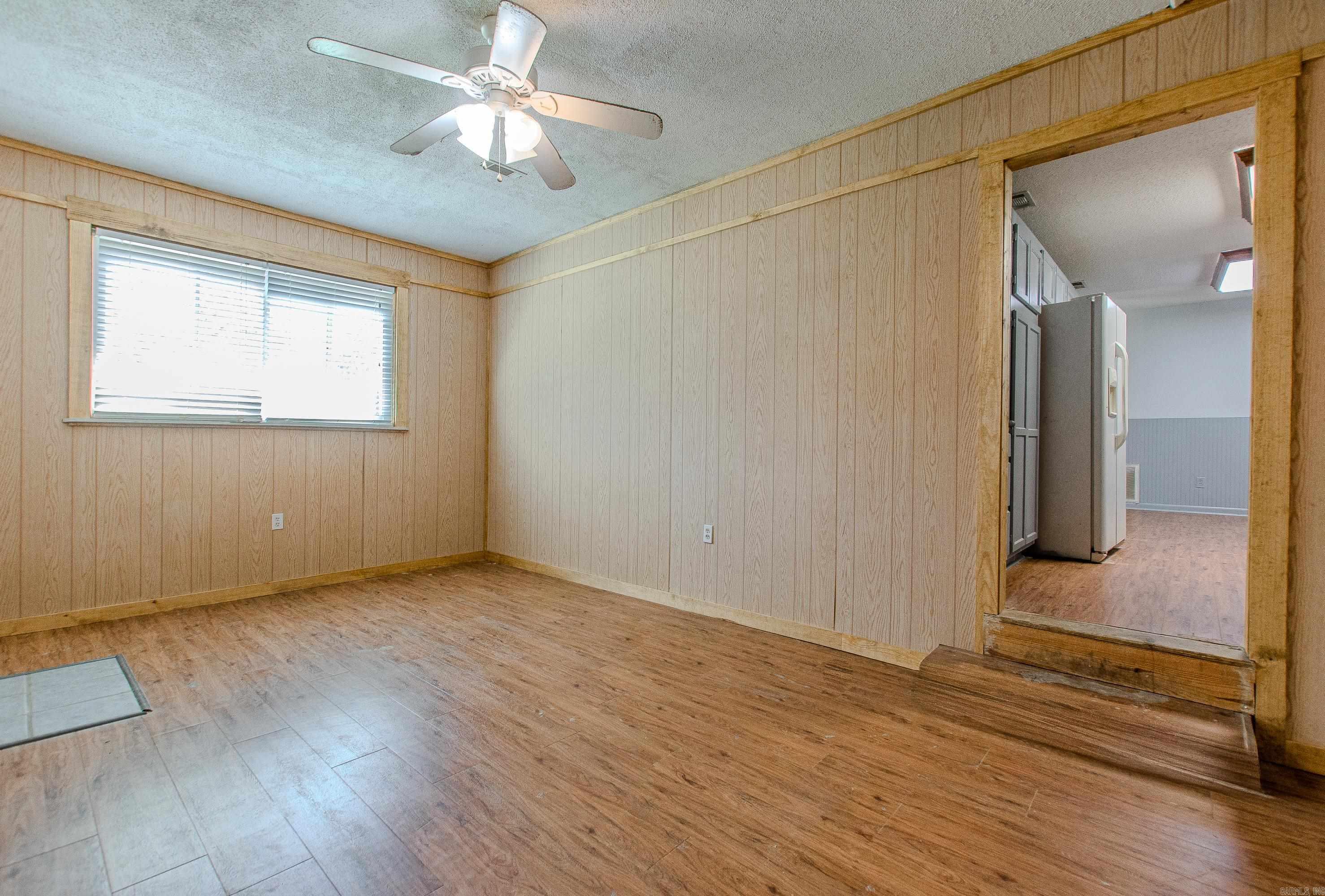 2616 Meadow Lane