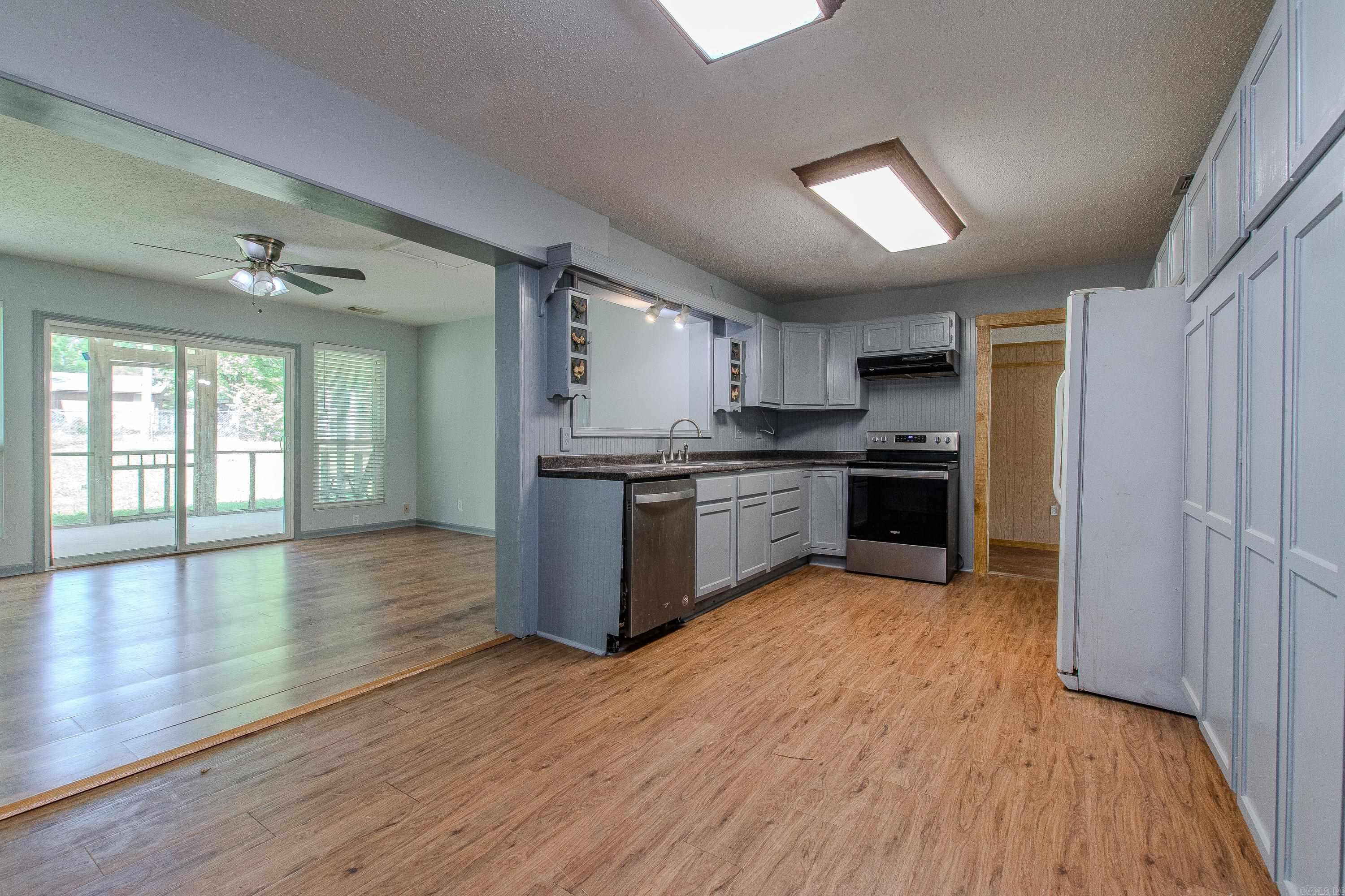2616 Meadow Lane
