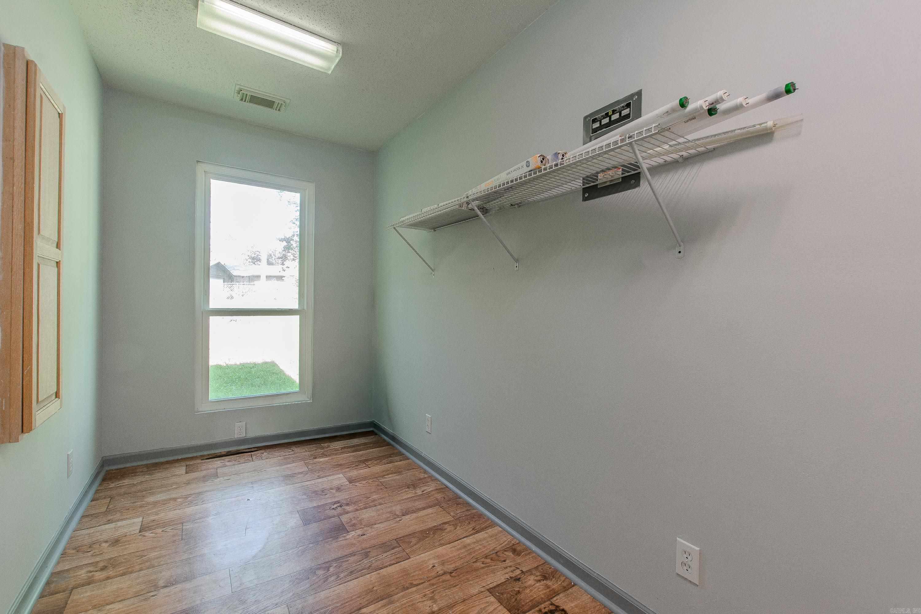 2616 Meadow Lane