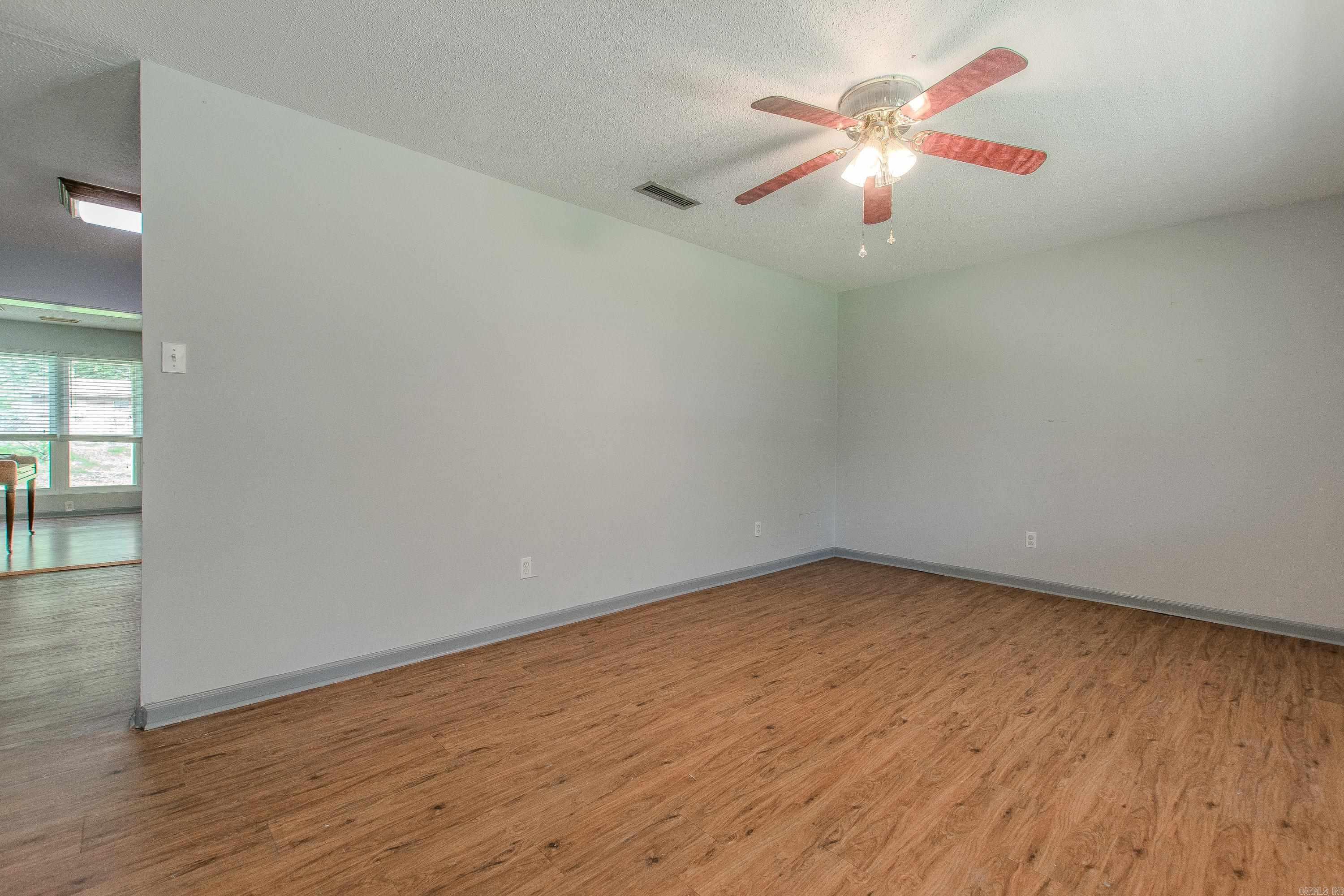 2616 Meadow Lane