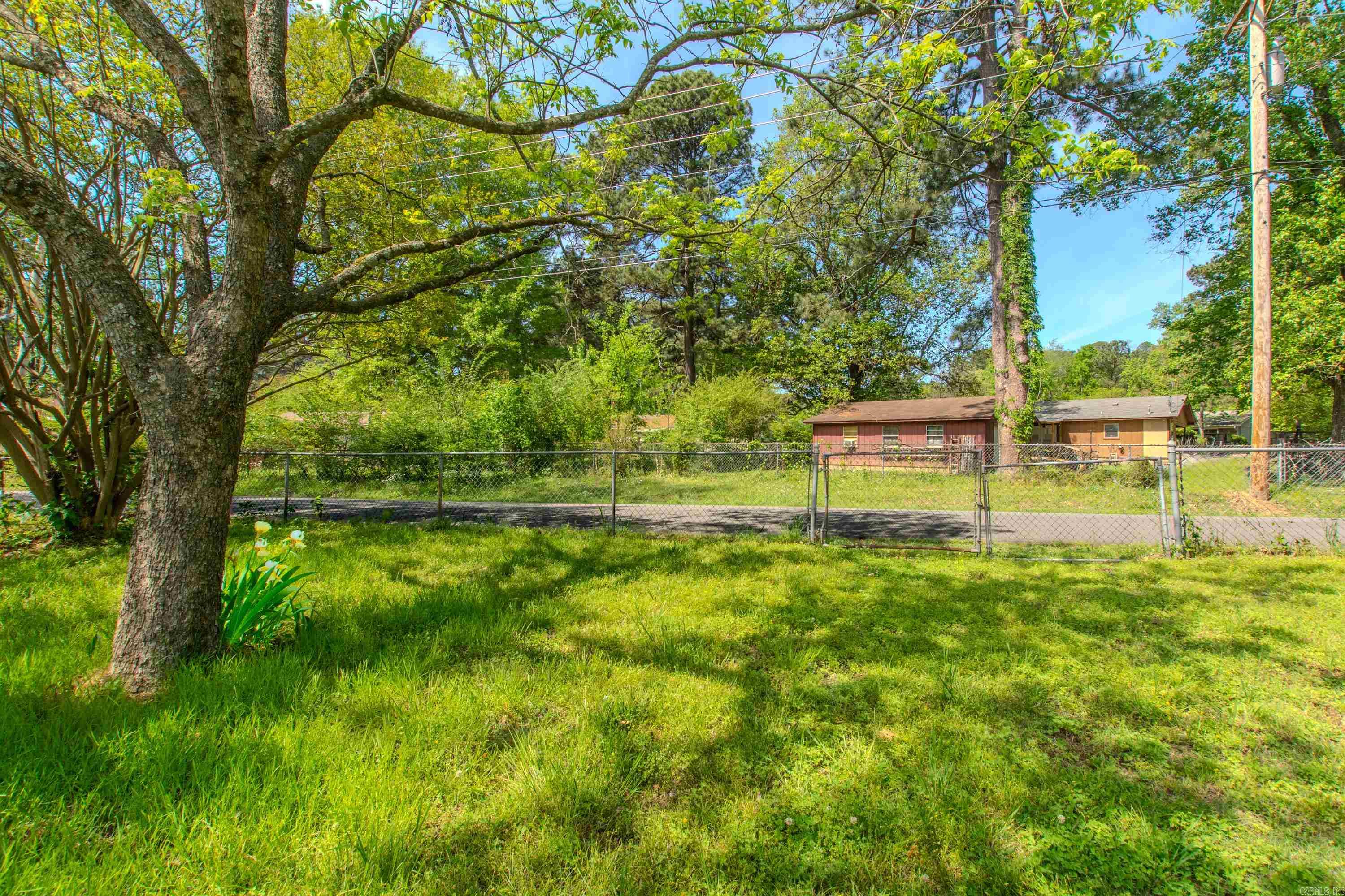 2616 Meadow Lane