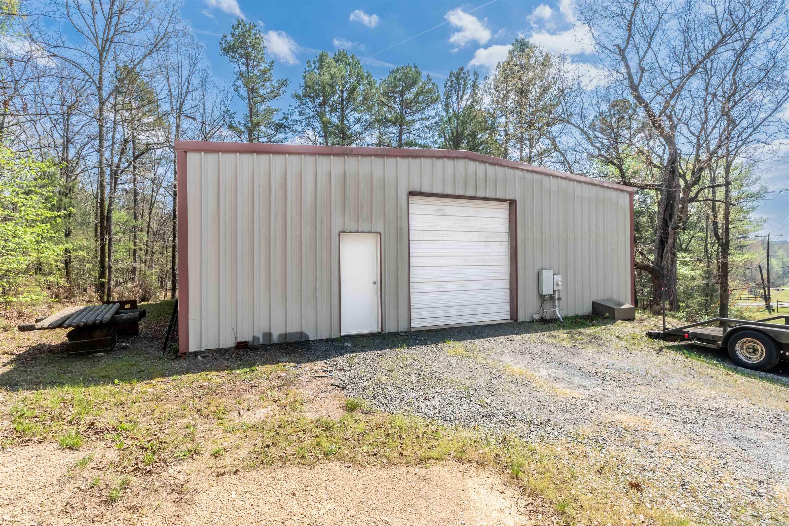 7107 Ferndale Cut Off Road