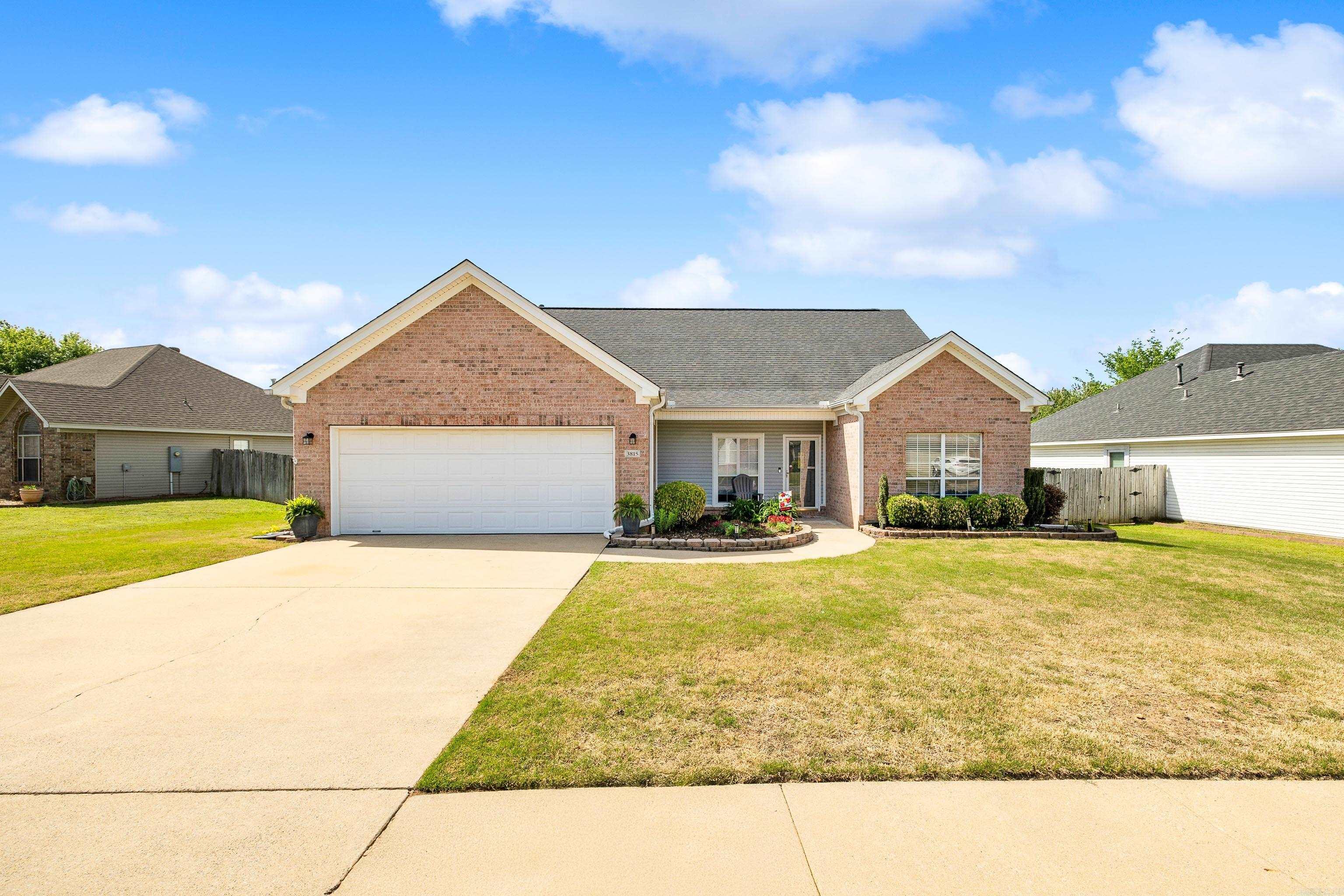 3815 Wildflower Lane