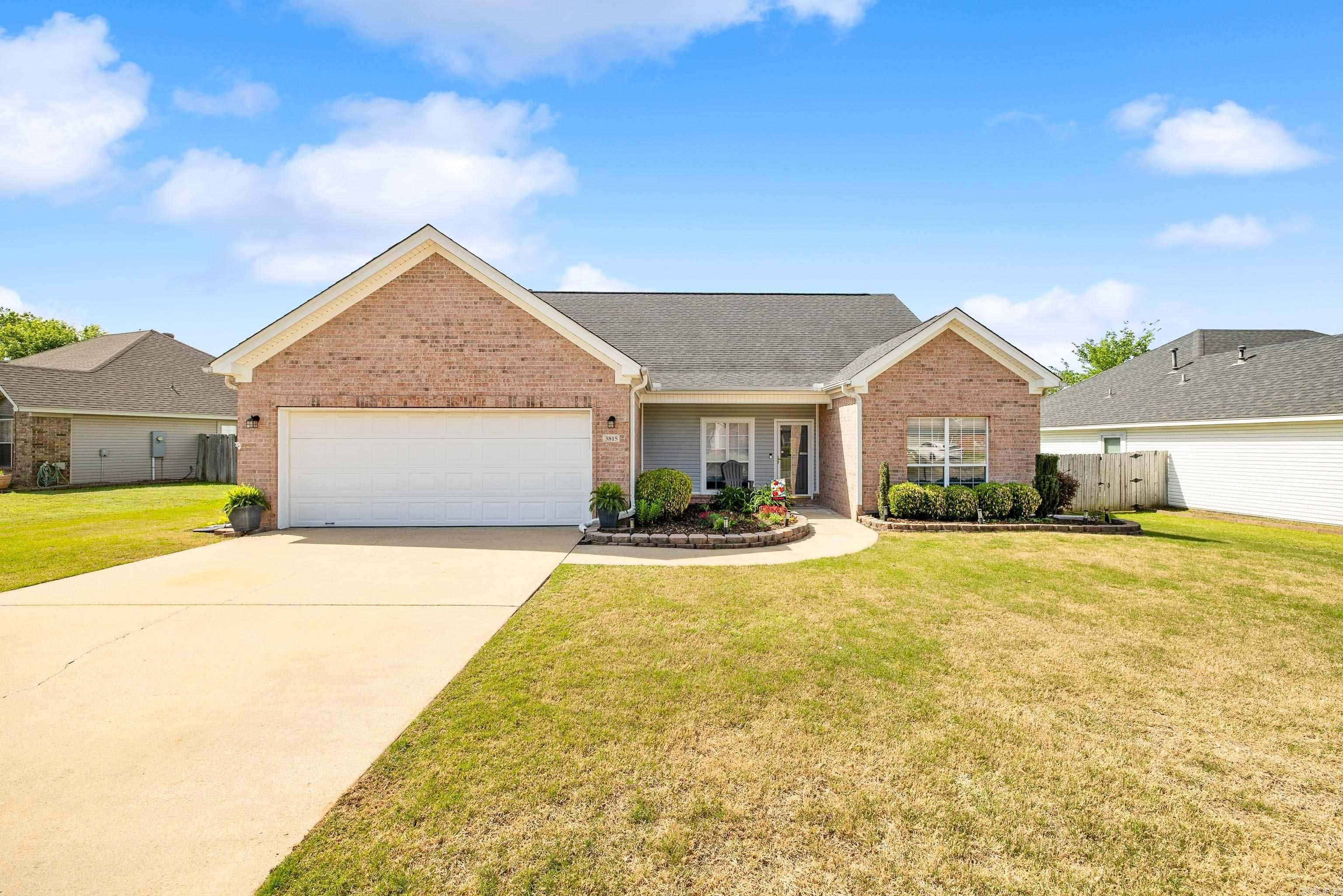 3815 Wildflower Lane