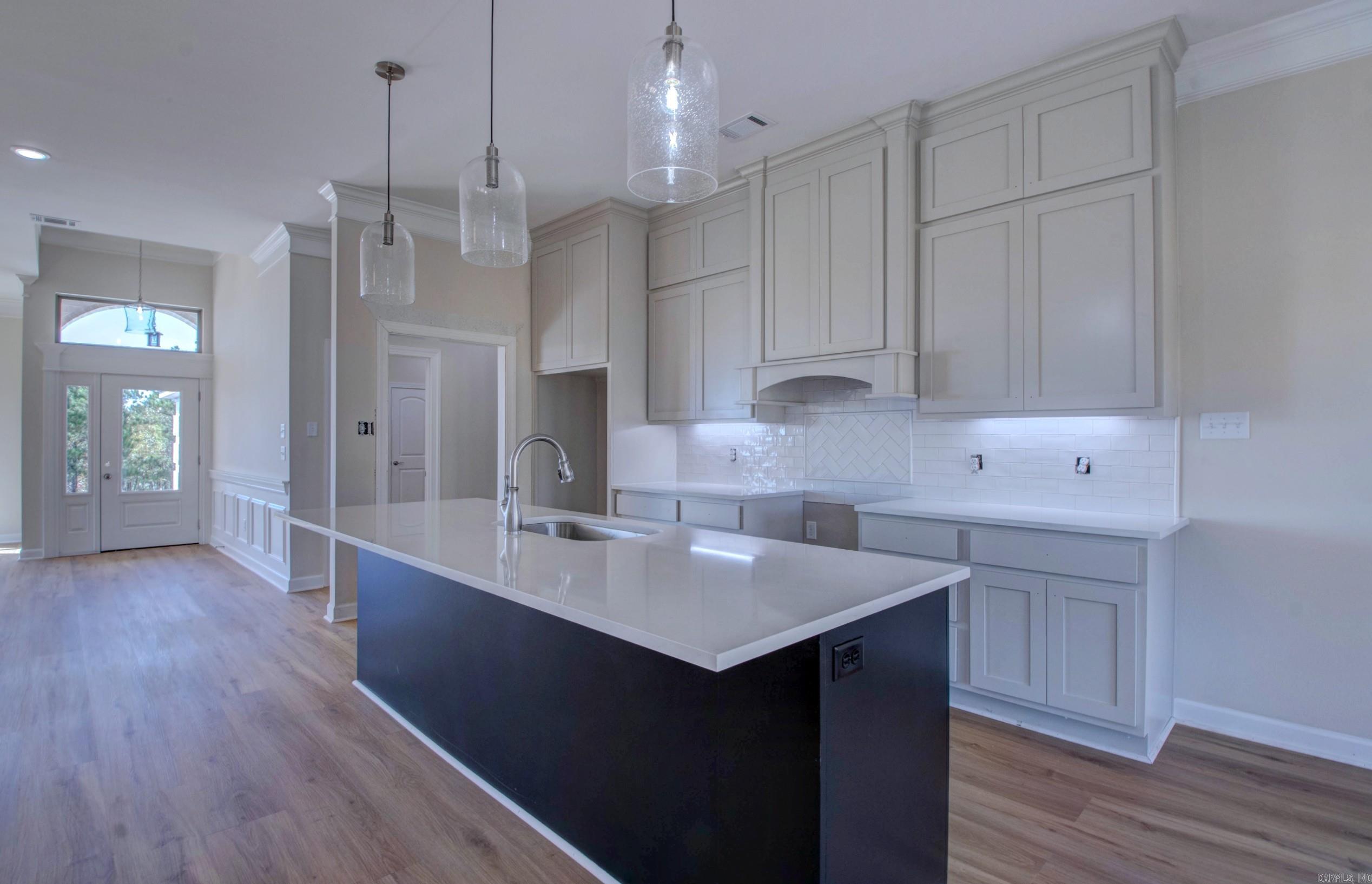 119 Crestview Drive