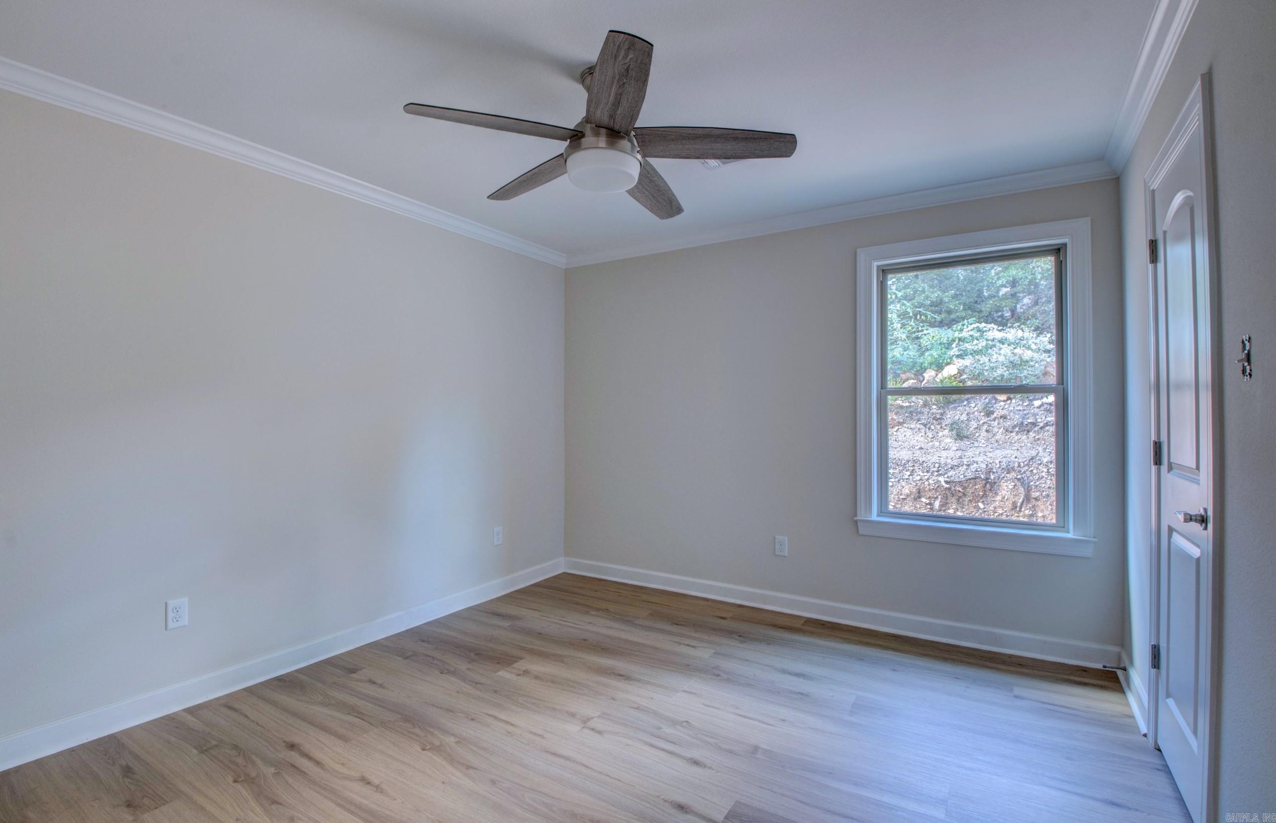 119 Crestview Drive