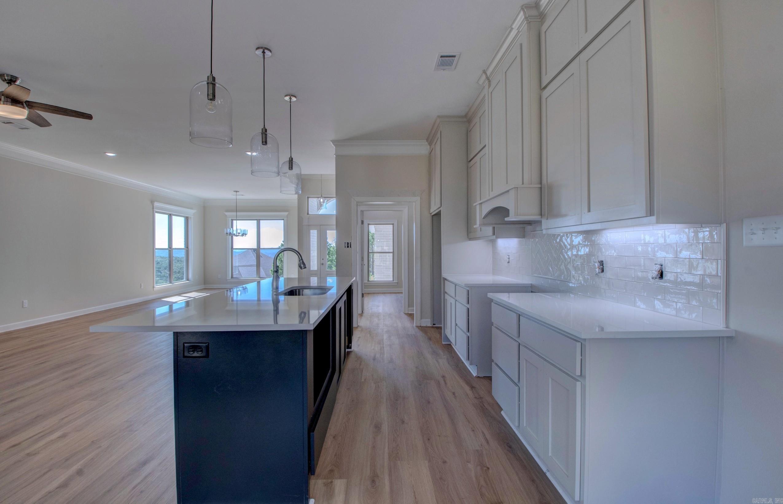 119 Crestview Drive
