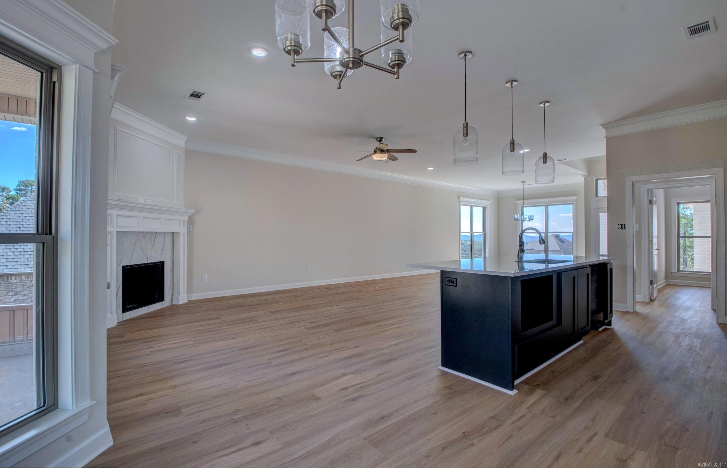119 Crestview Drive