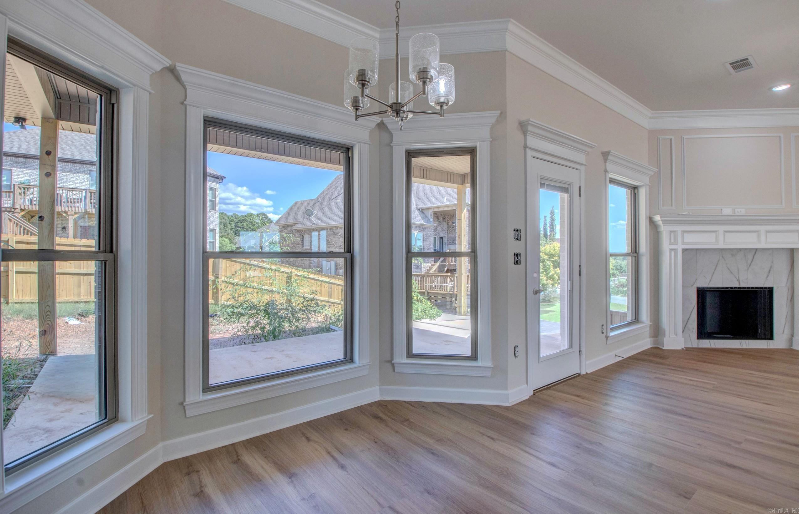 119 Crestview Drive
