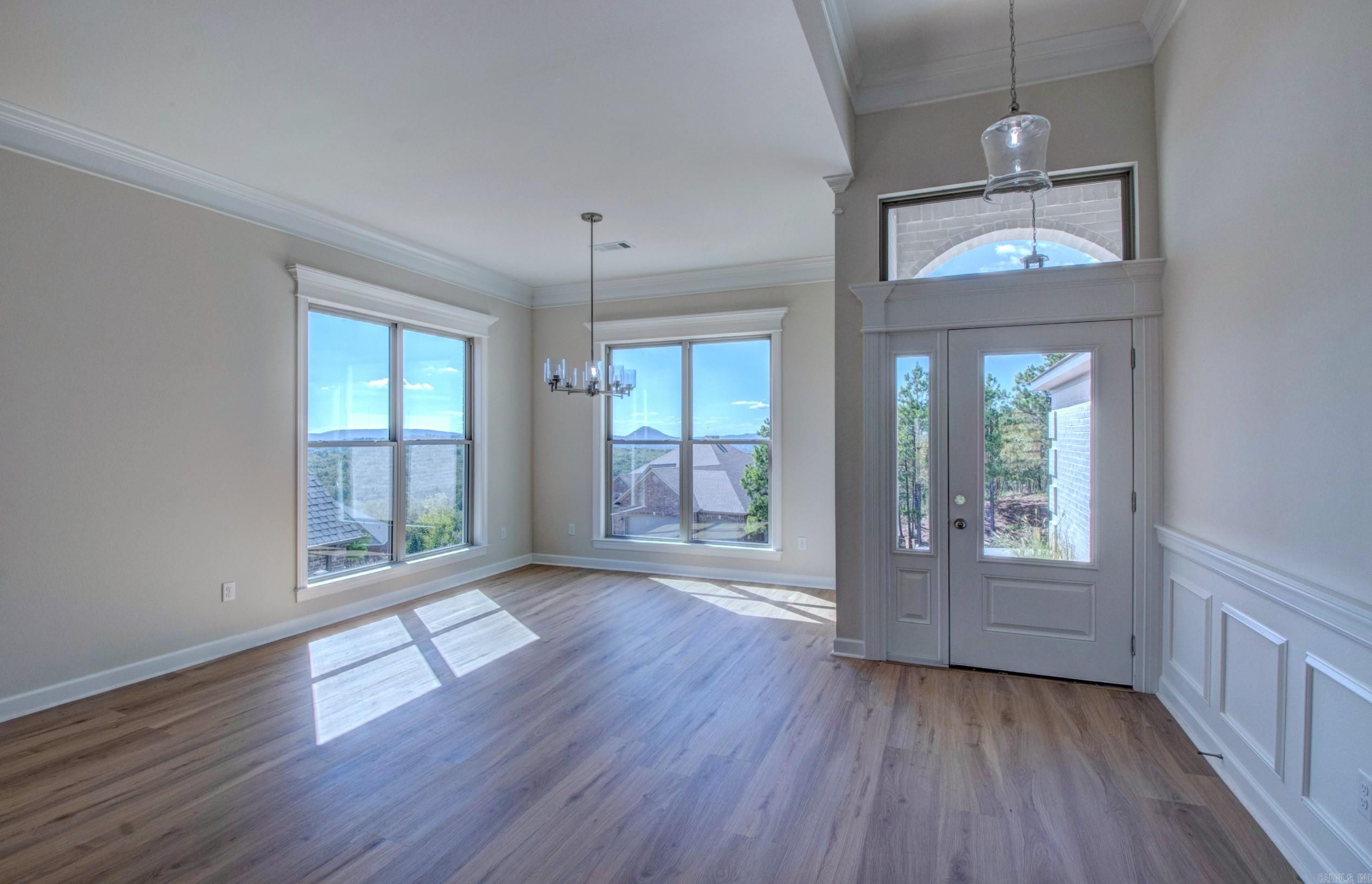 119 Crestview Drive