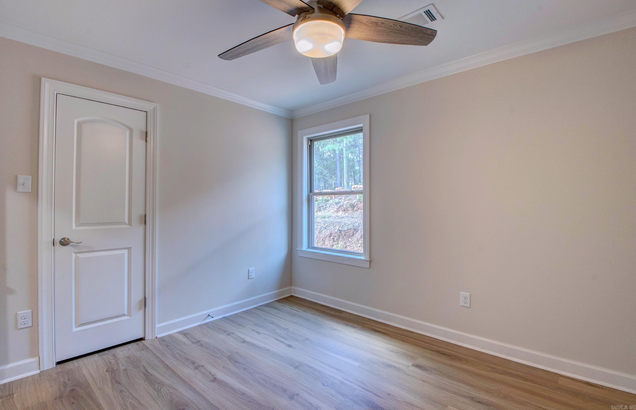 119 Crestview Drive