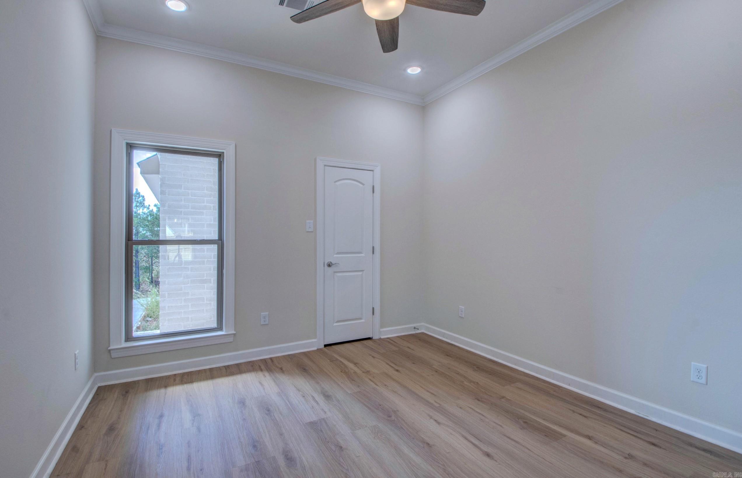 119 Crestview Drive