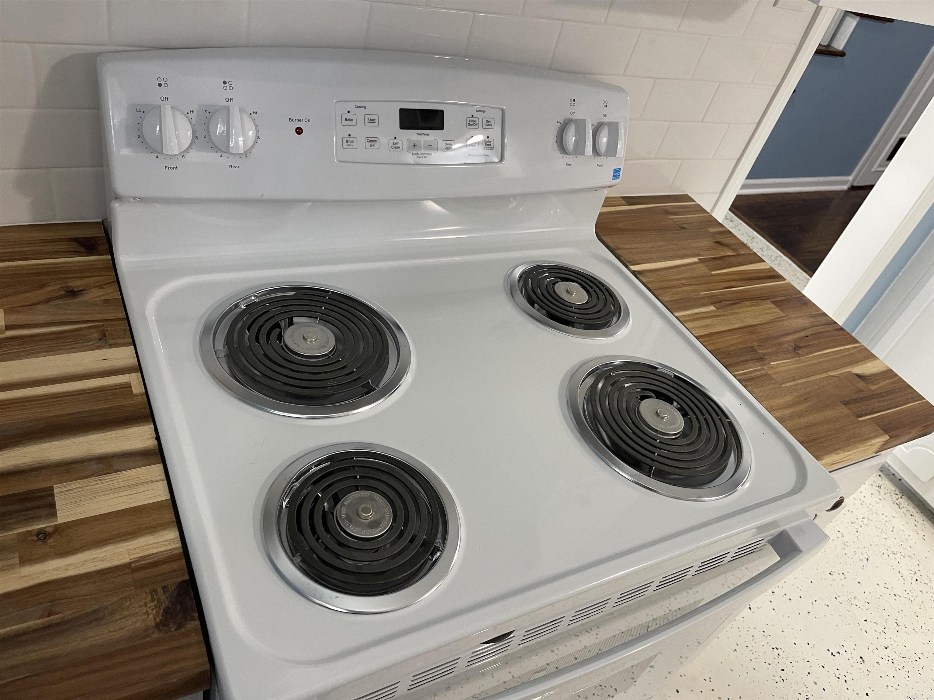 1824 N Hughes St., Apt 11
