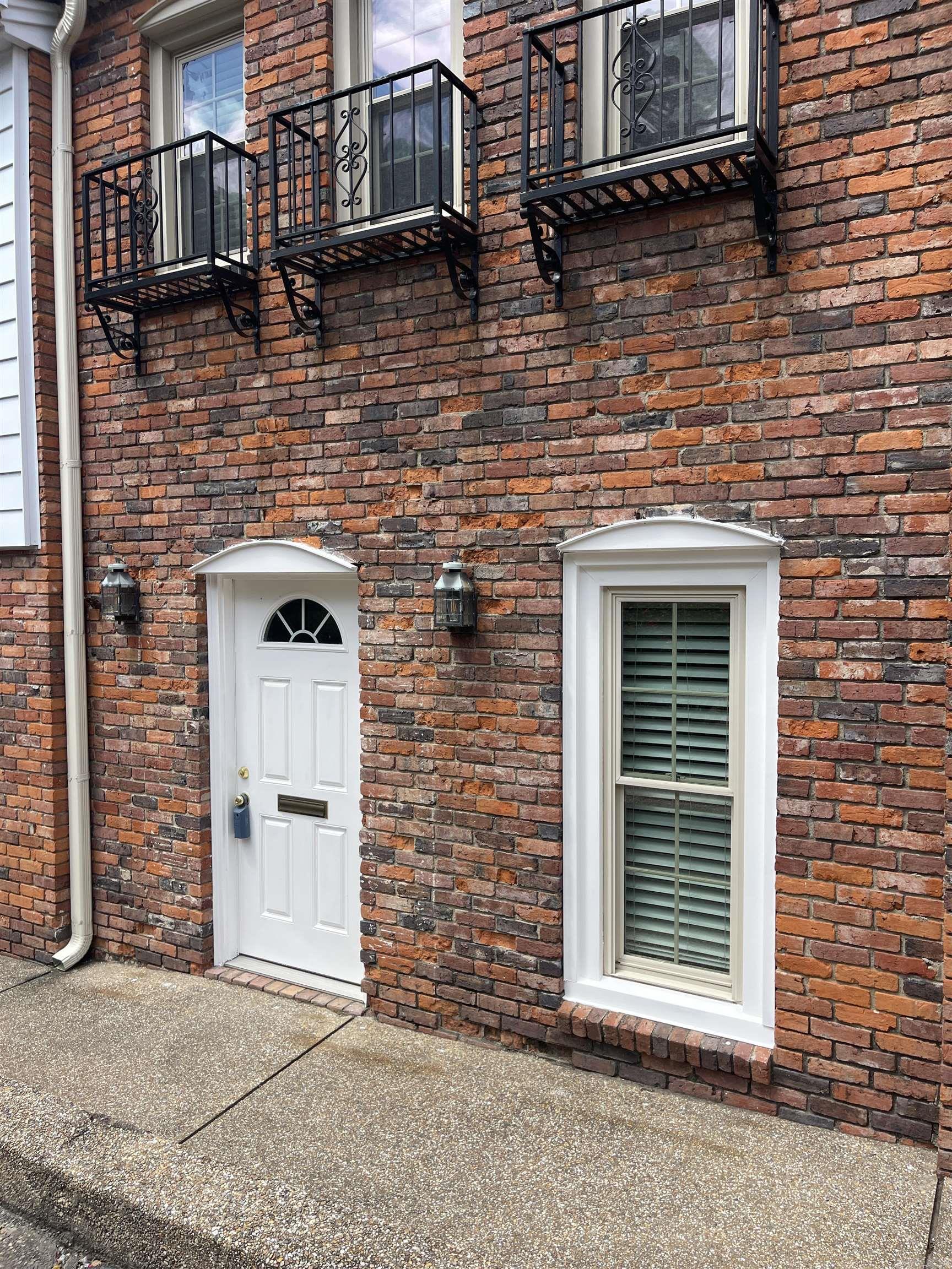 1824 N Hughes St., Apt 11