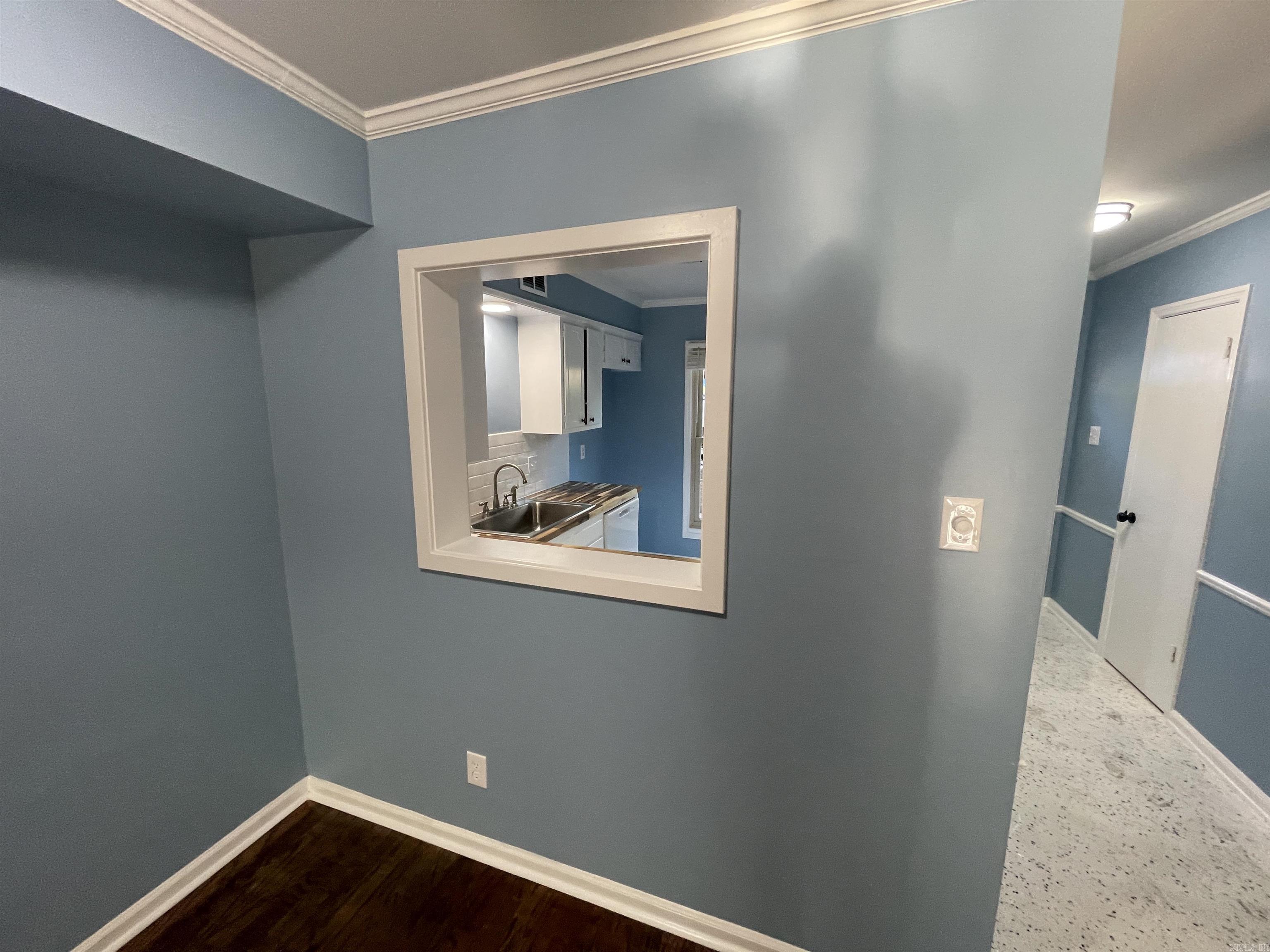 1824 N Hughes St., Apt 11