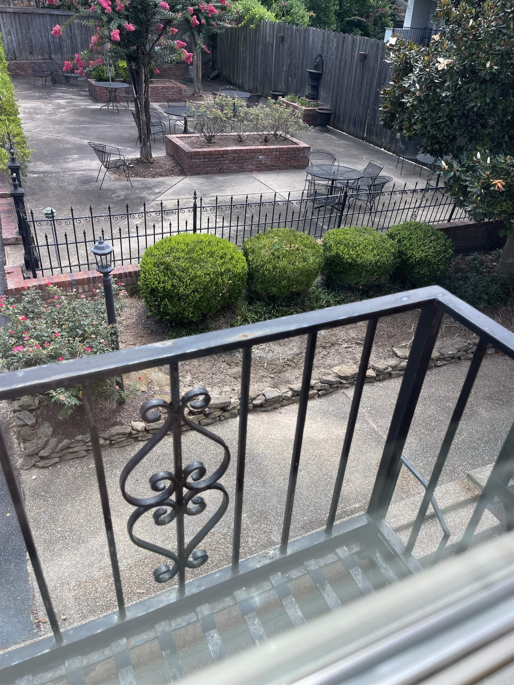 1824 N Hughes St., Apt 11
