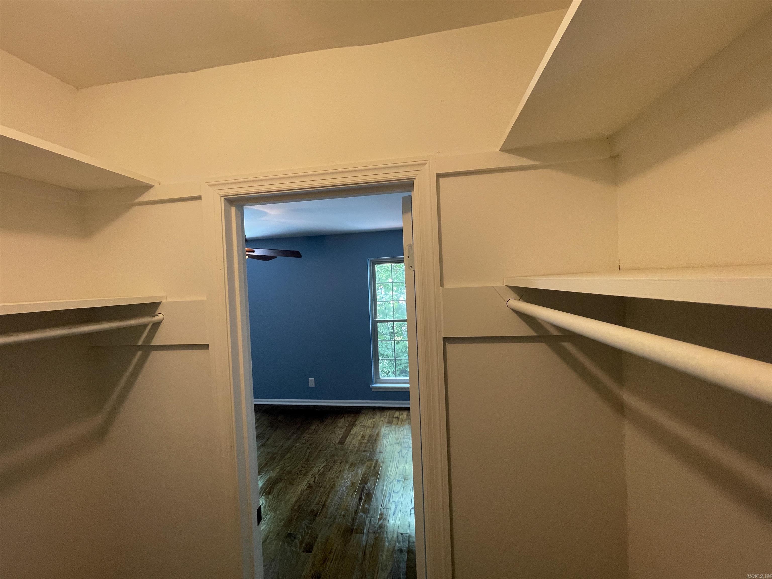 1824 N Hughes St., Apt 11