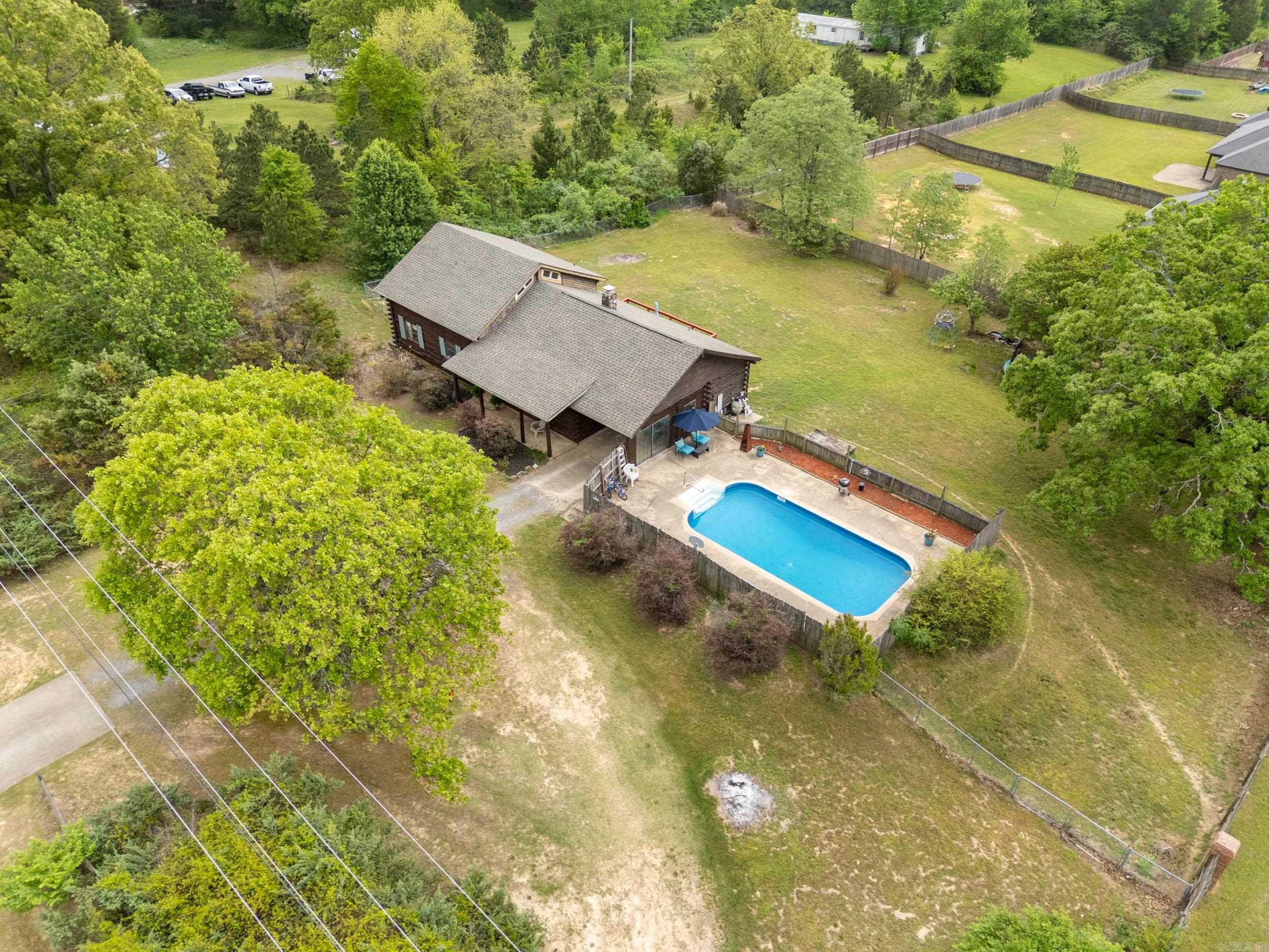 19 Lieblong Road