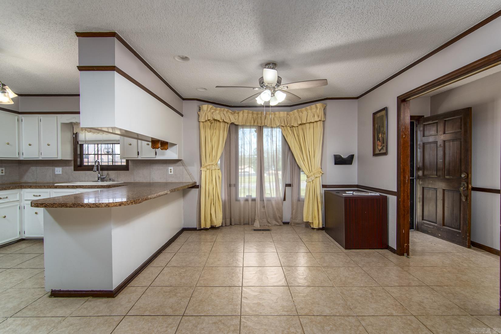 5618 Pecan Lake Road