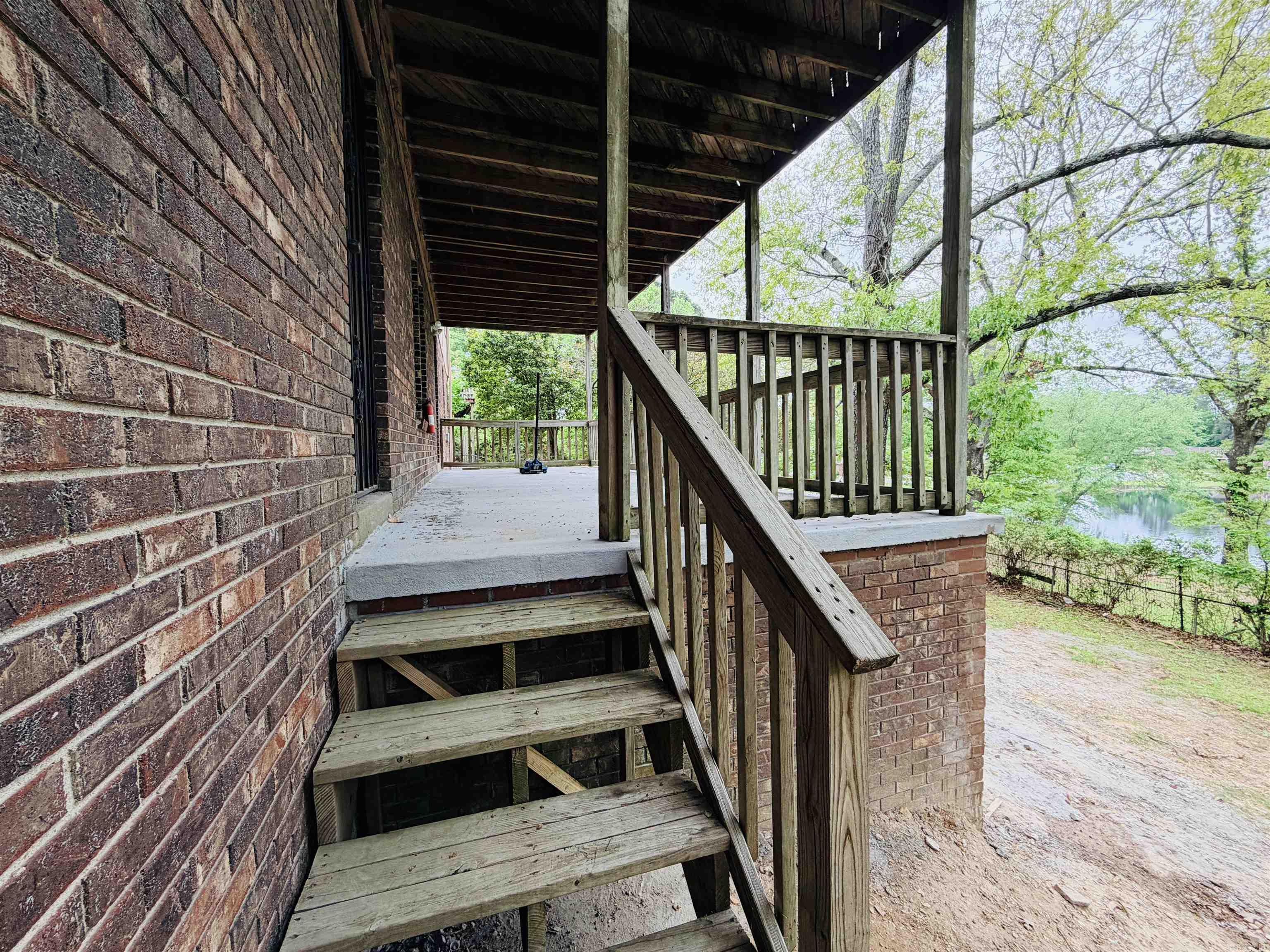 5618 Pecan Lake Road