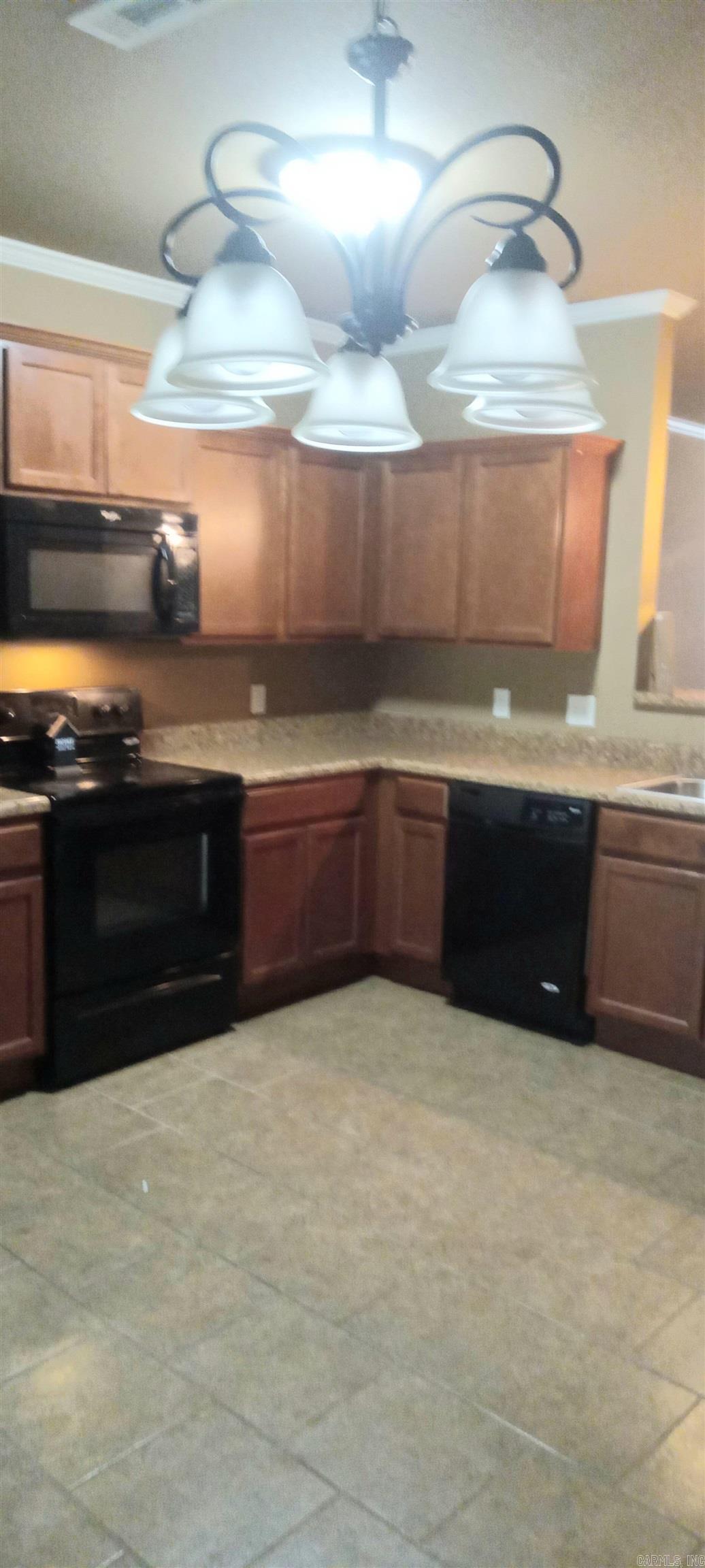 18 Bracey Cir