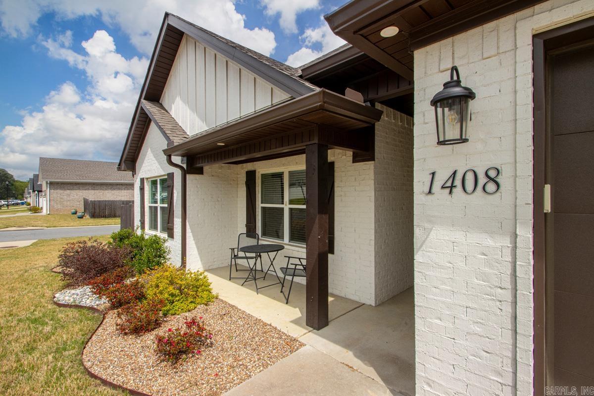 1408 Woolridge Drive