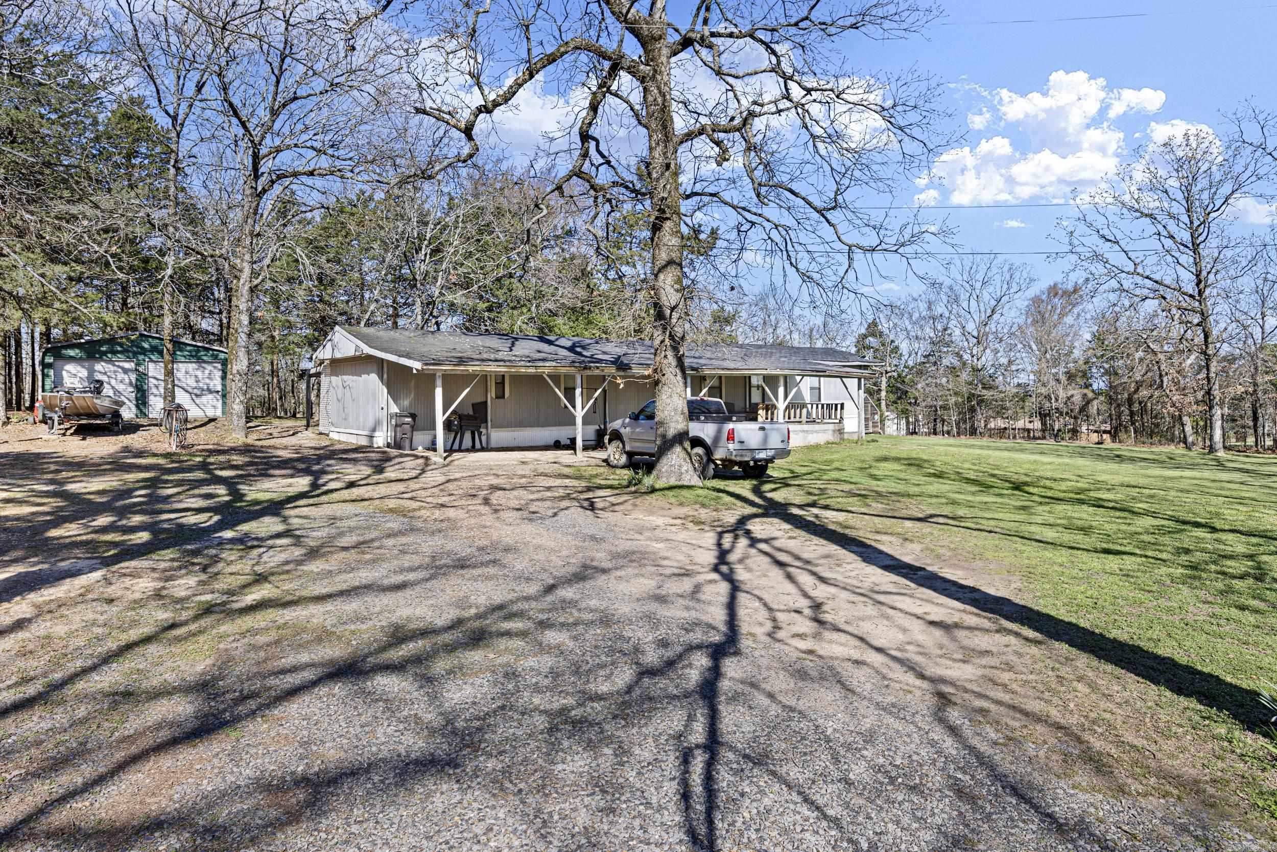 31 Huett Lane