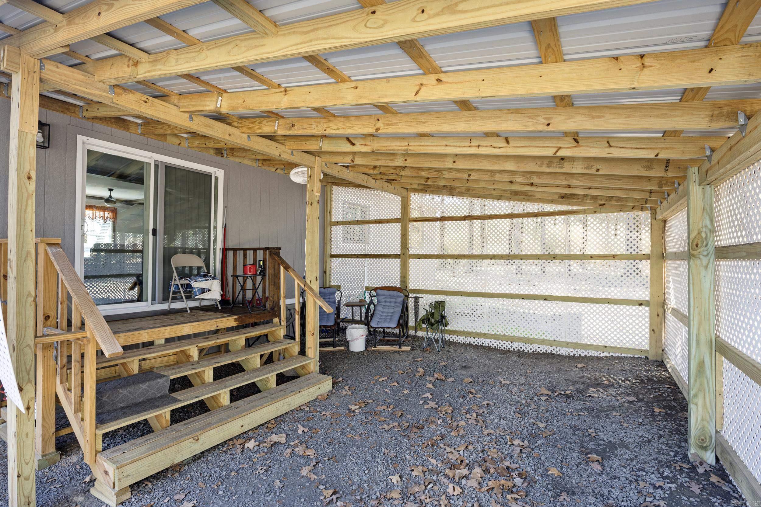 31 Huett Lane