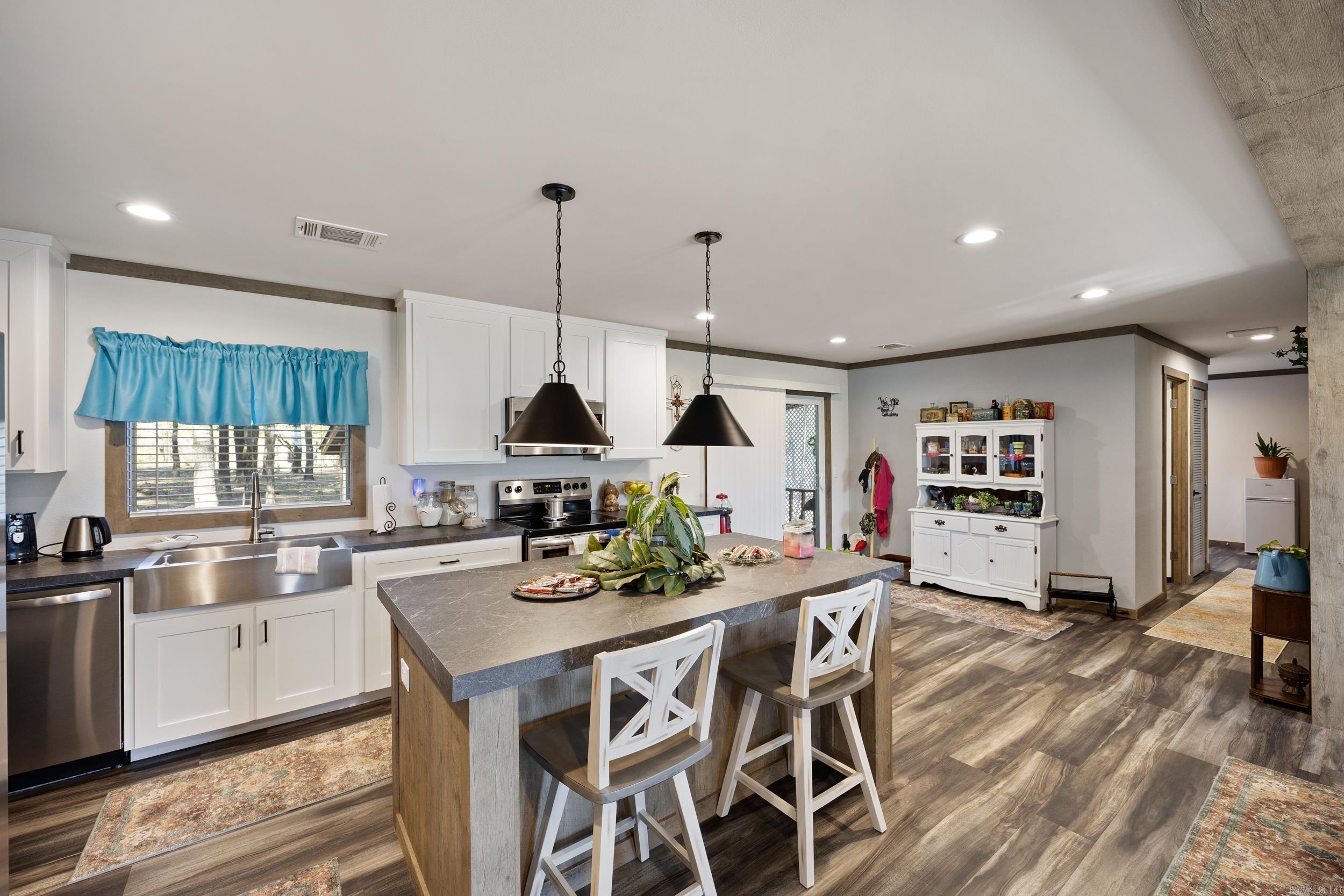 31 Huett Lane