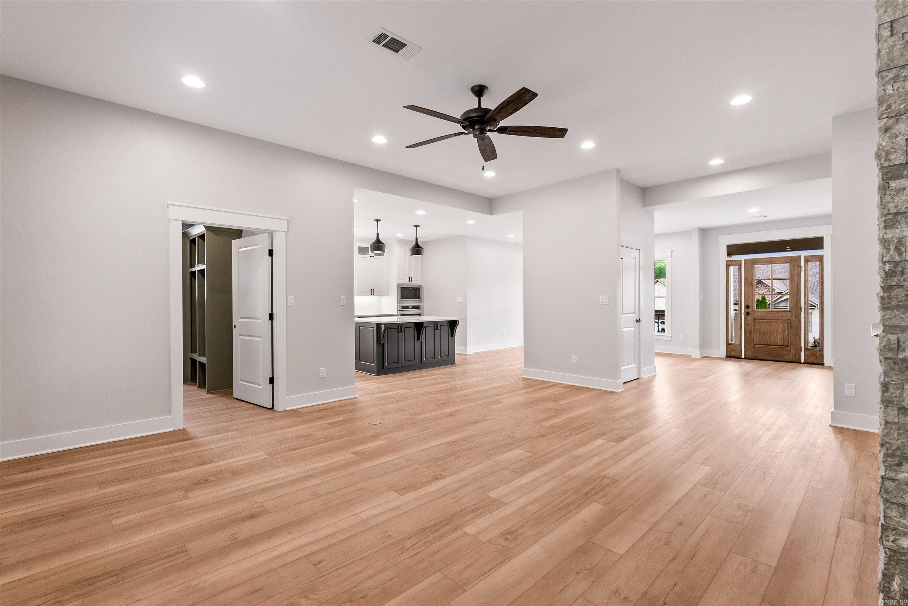 9 West Lake Lane