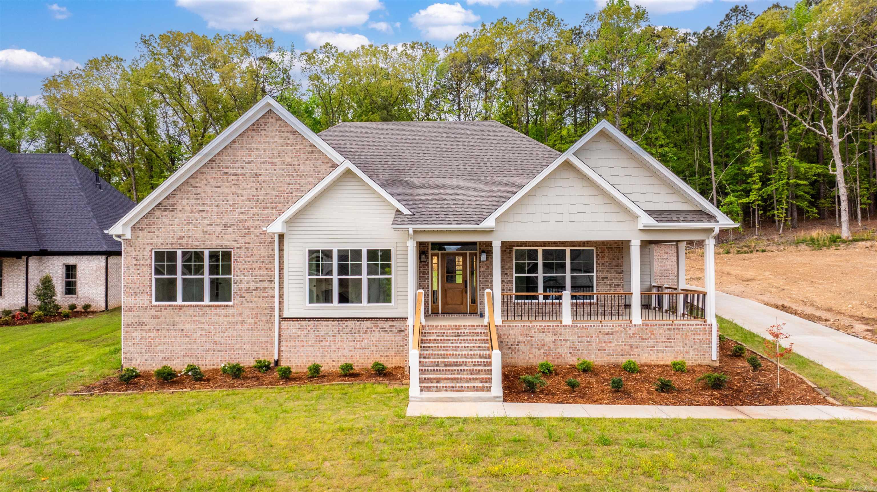 9 West Lake Lane