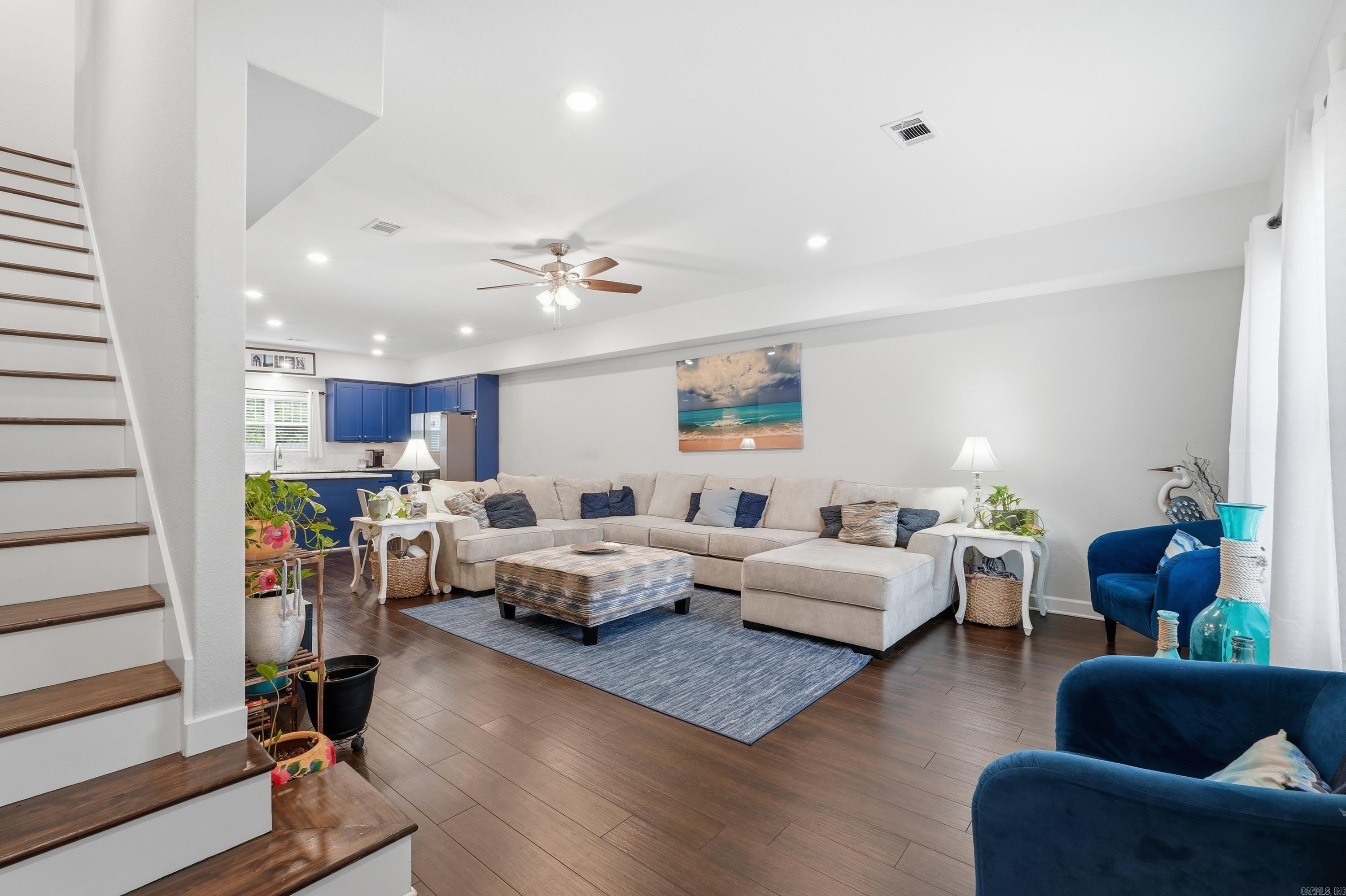 2921 Gillis Drive