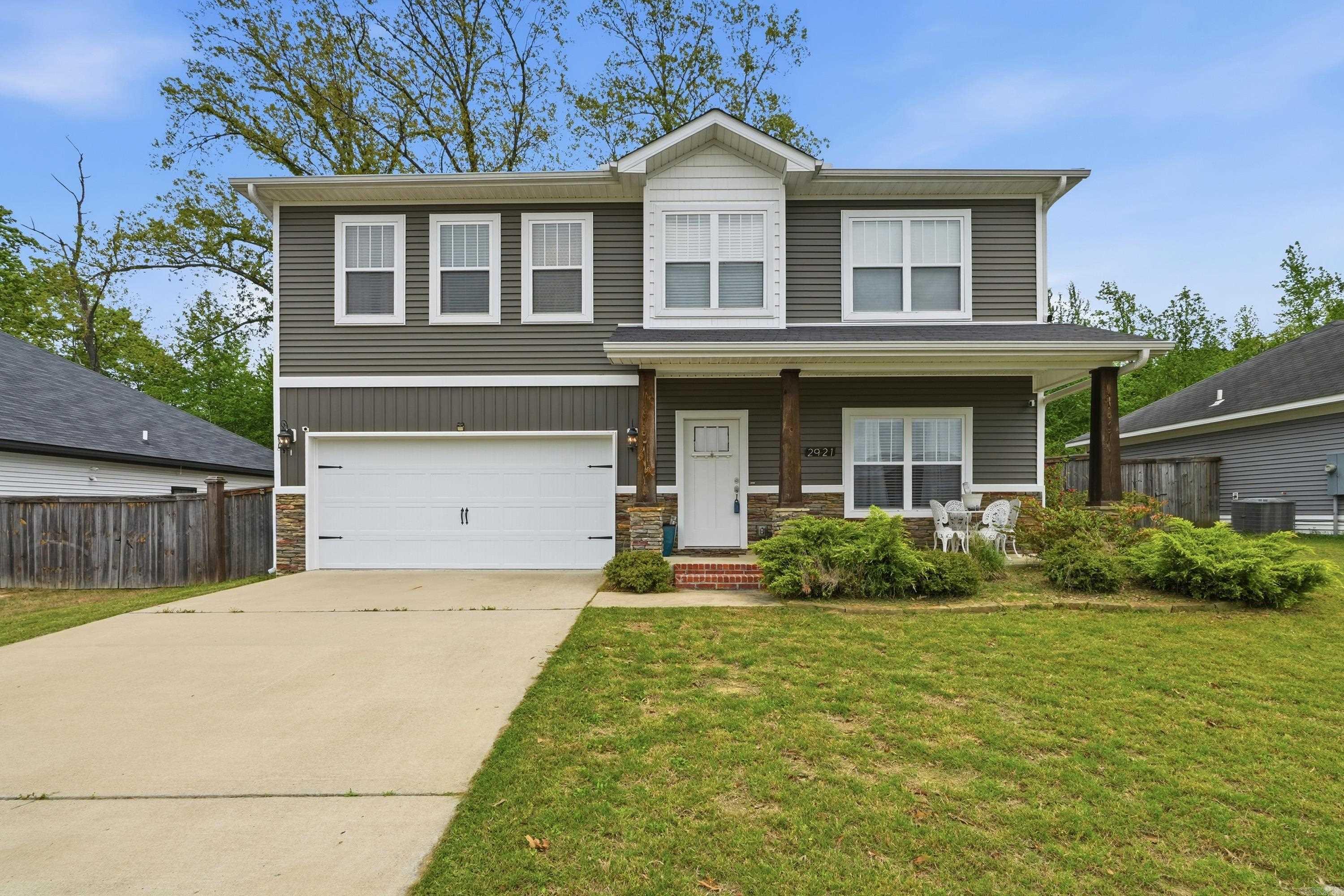 2921 Gillis Drive
